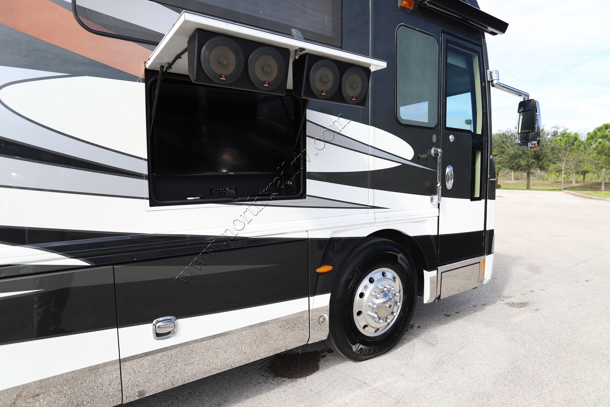 Used 2012 American Heritage 45T Class A  For Sale