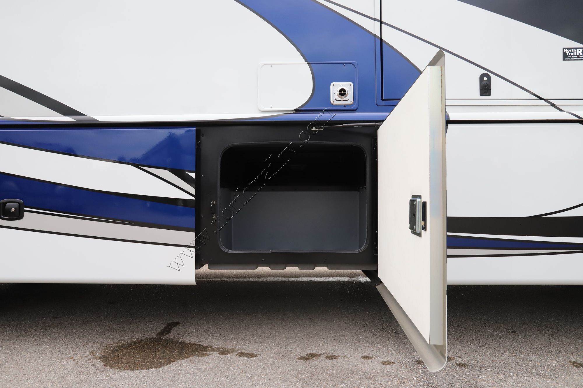 Used 2020 Fleetwood Bounder 35K Class A  For Sale