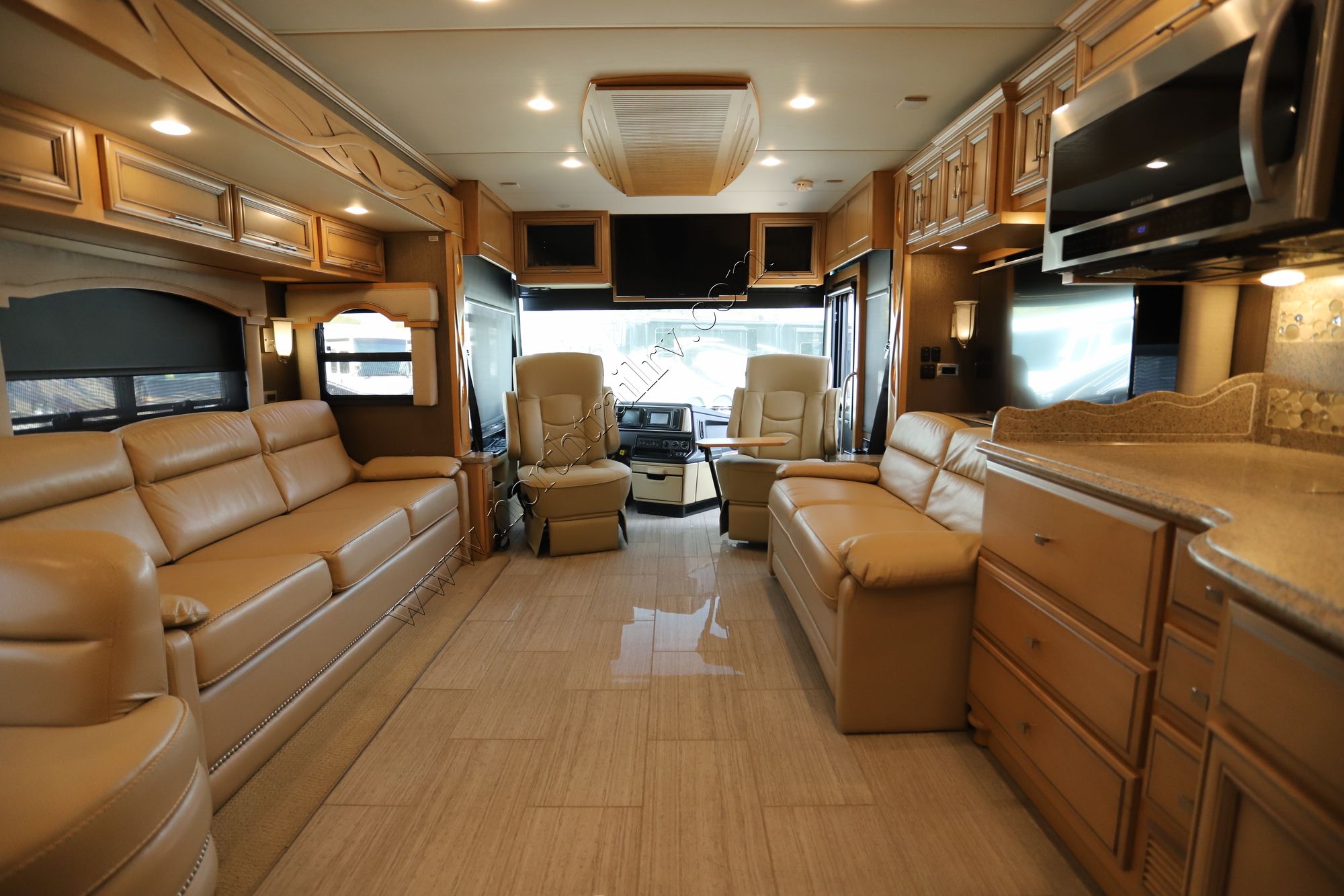 Used 2017 Newmar Ventana 4310 Class A  For Sale