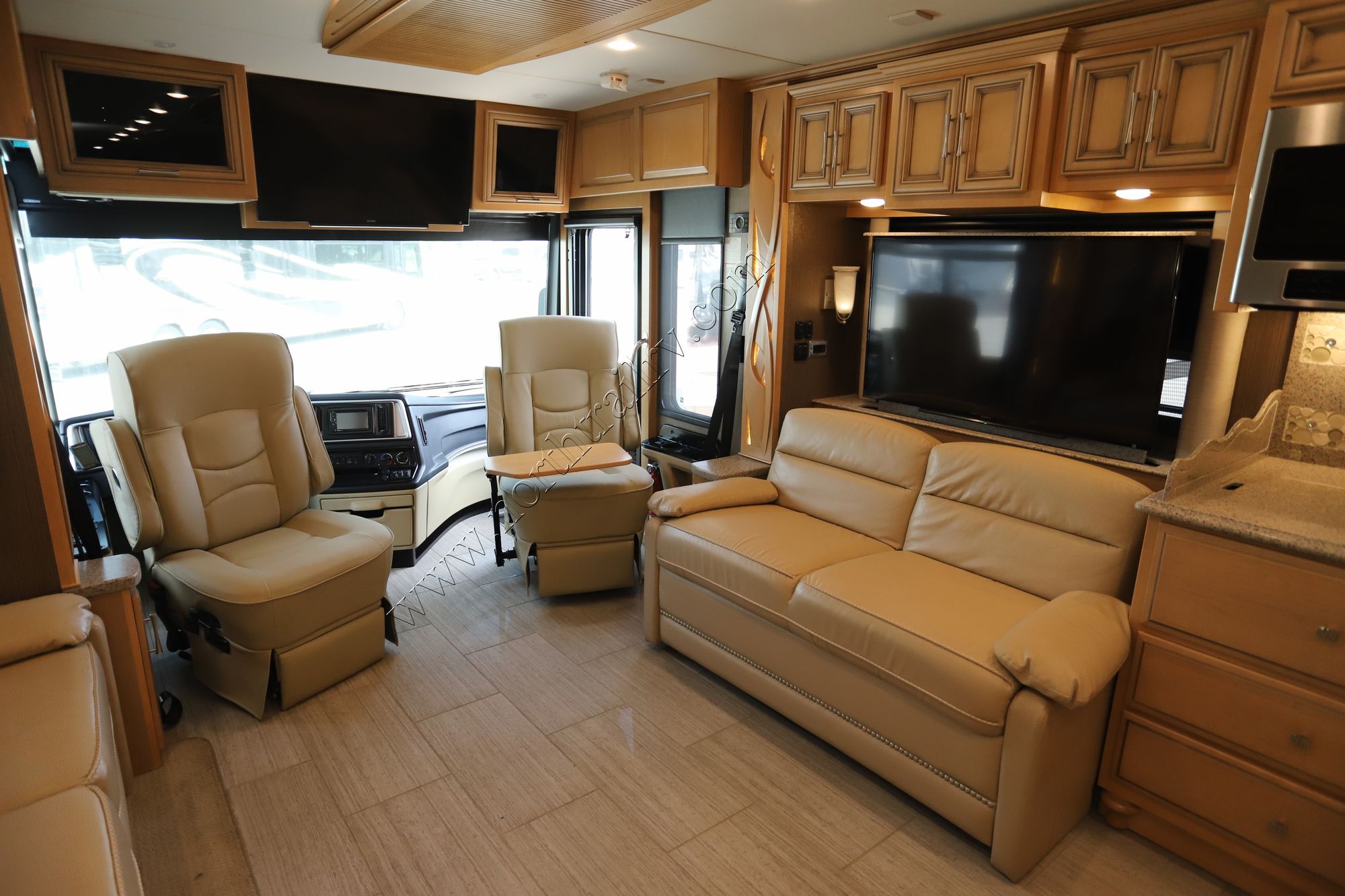 Used 2017 Newmar Ventana 4310 Class A  For Sale