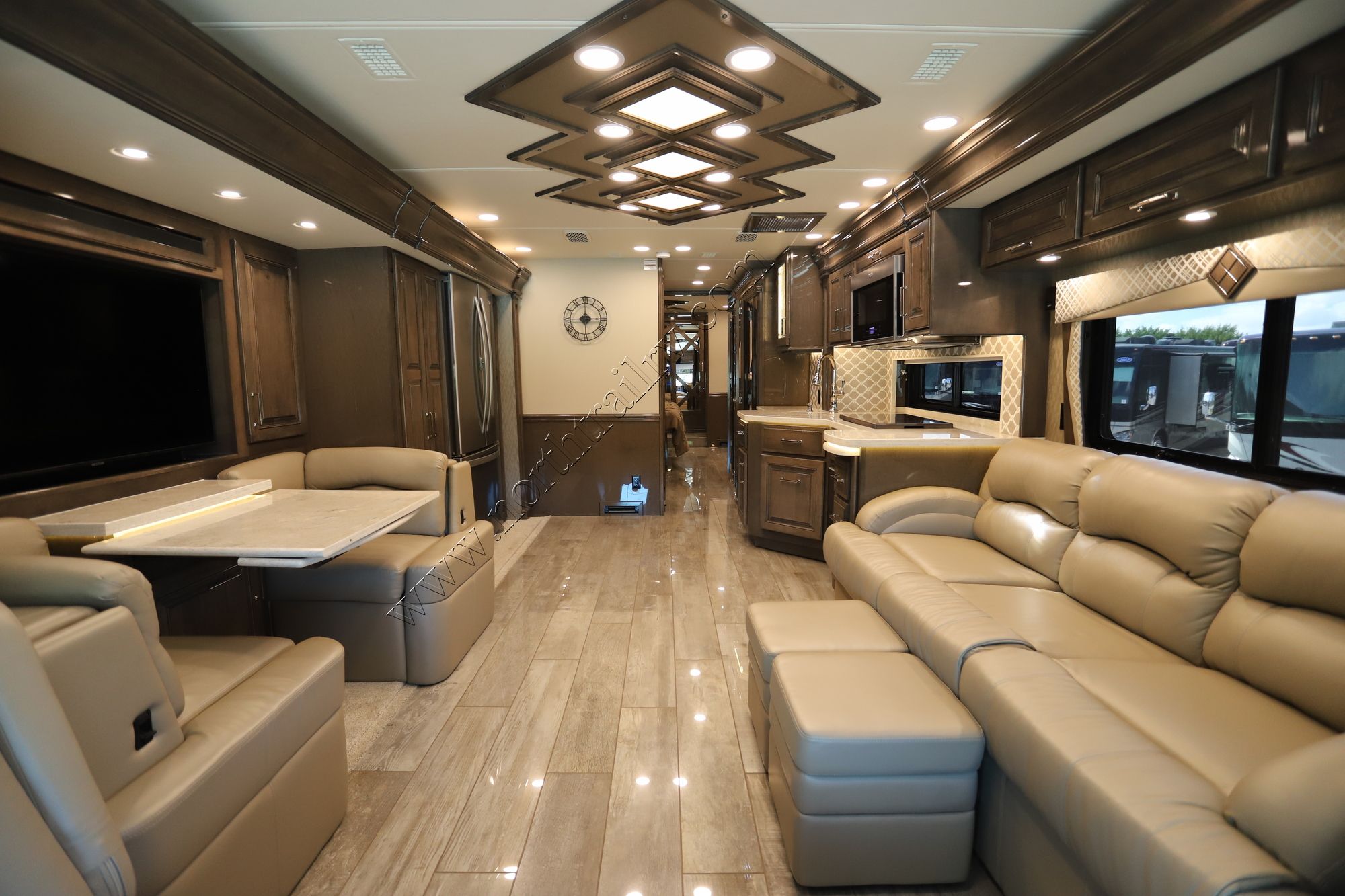 Used 2021 Entegra Anthem 44R Class A  For Sale