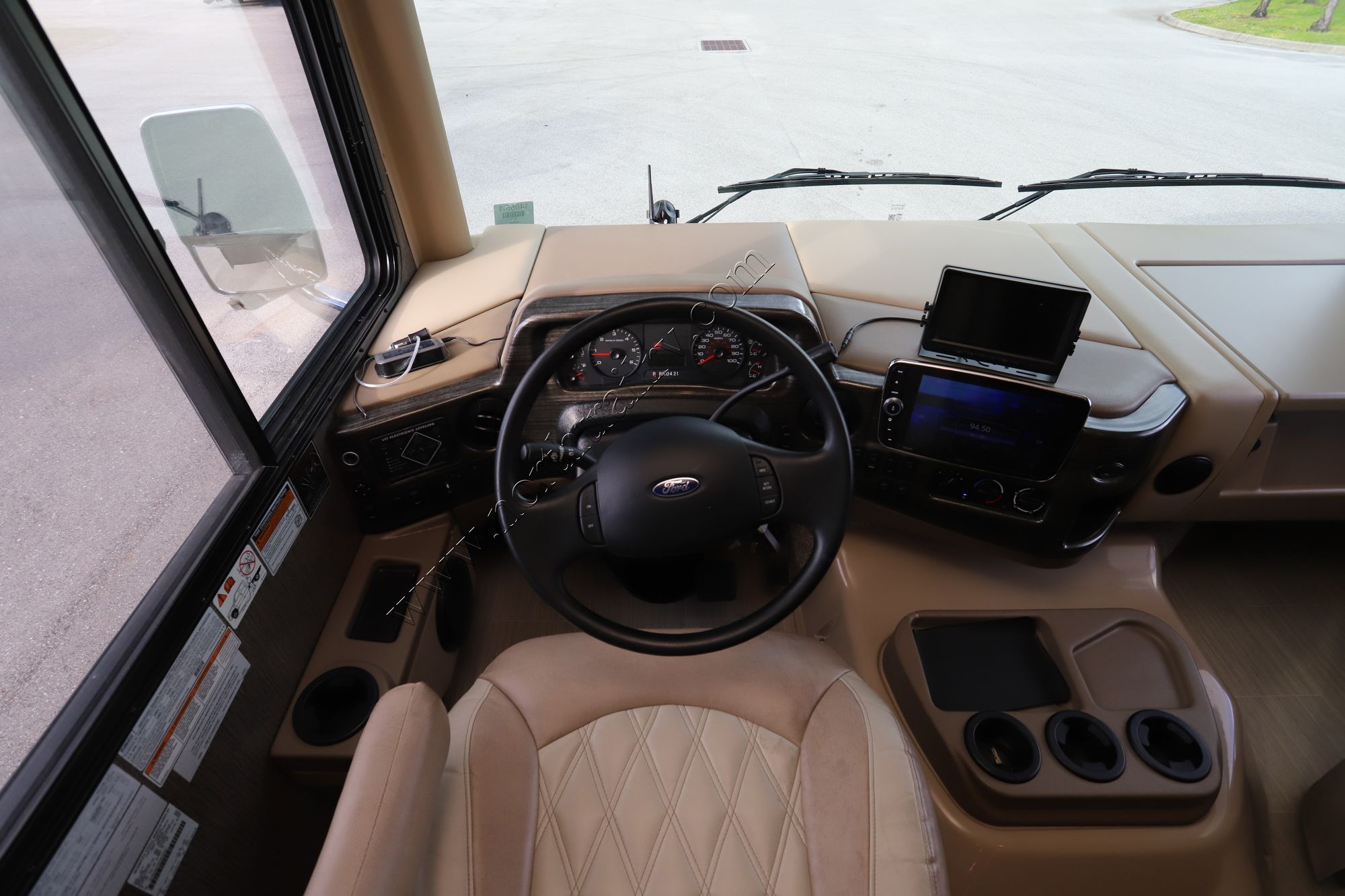 Used 2021 Thor Challenger 37FH Class A  For Sale