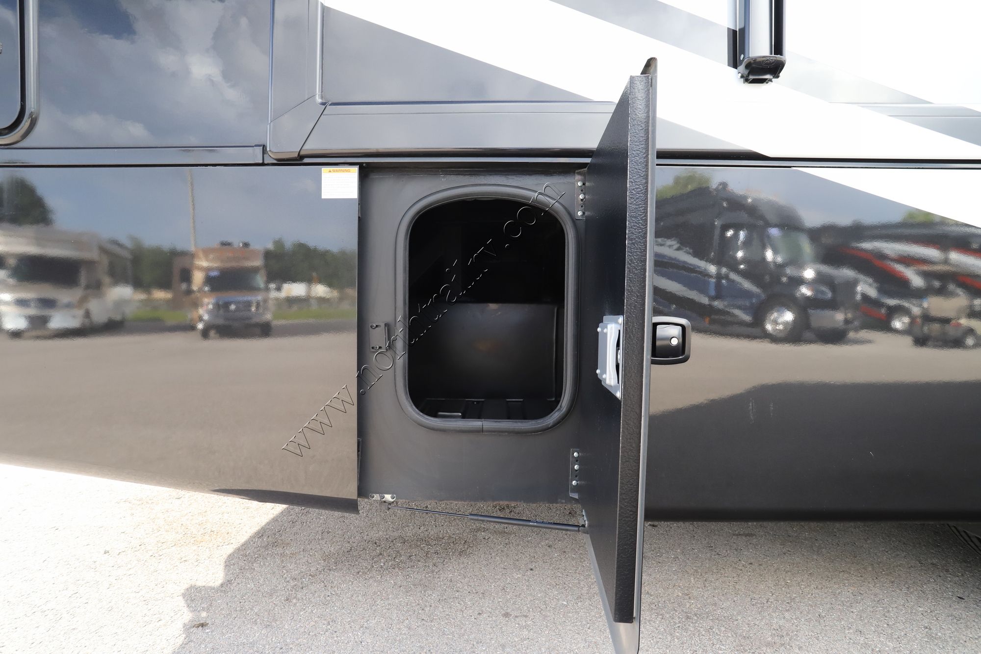 Used 2021 Thor Challenger 37FH Class A  For Sale