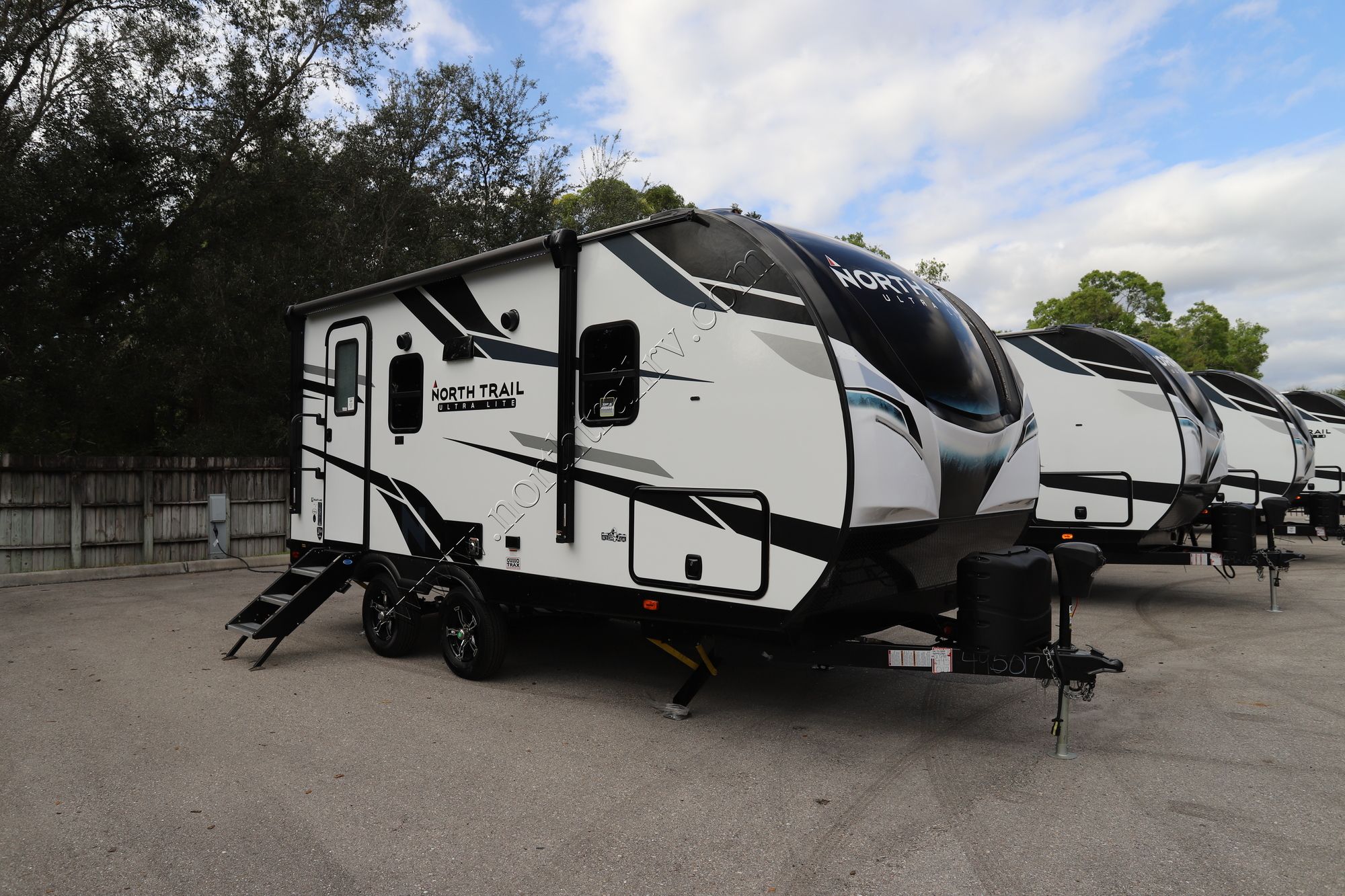 New 2022 Heartland Rv North Trail 21RBSS Travel Trailer  For Sale