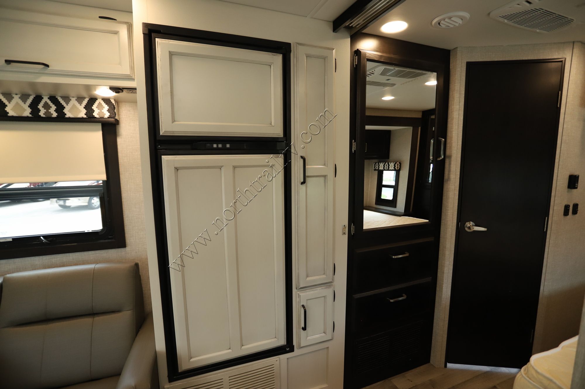 New 2022 Jayco Greyhawk 27U Class C  For Sale