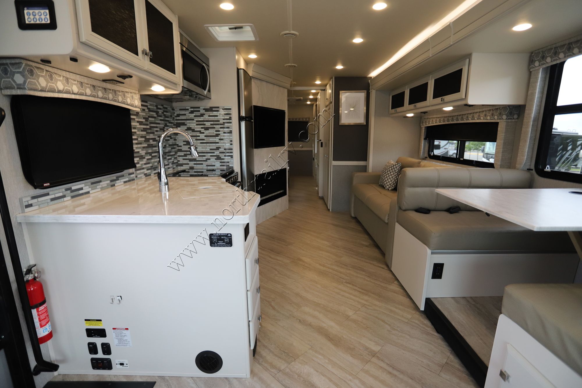 Used 2021 Holiday Rambler Invicta 34MB Class A  For Sale