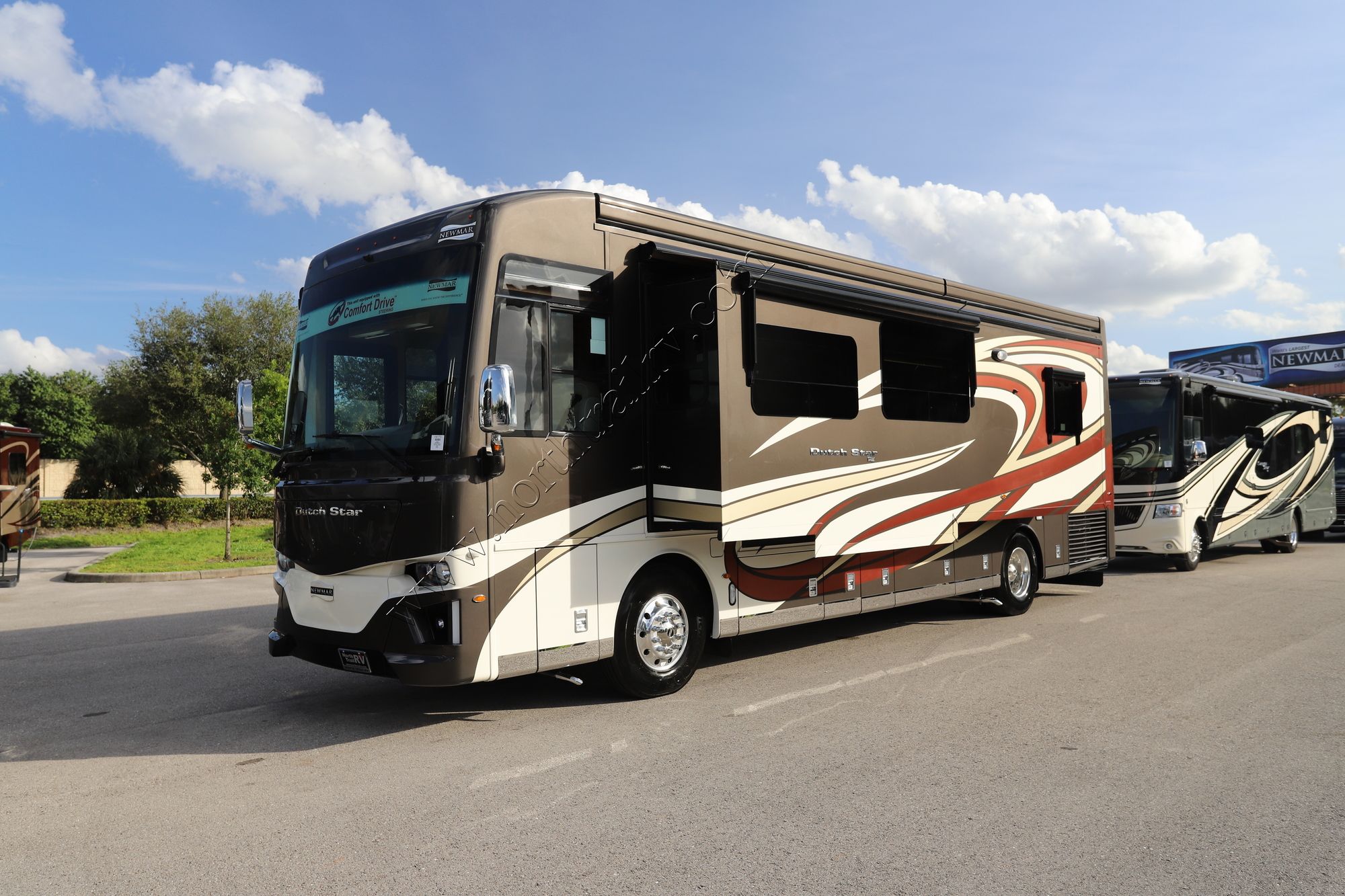 New 2022 Newmar Dutch Star 3709 Class A  For Sale