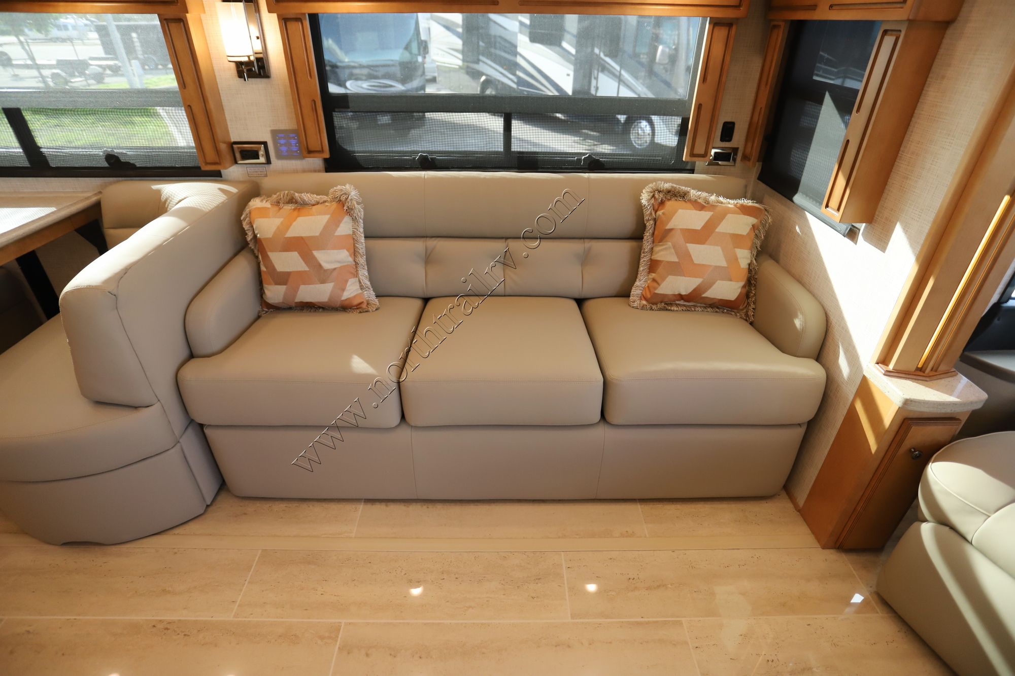 New 2022 Newmar Dutch Star 3709 Class A  For Sale