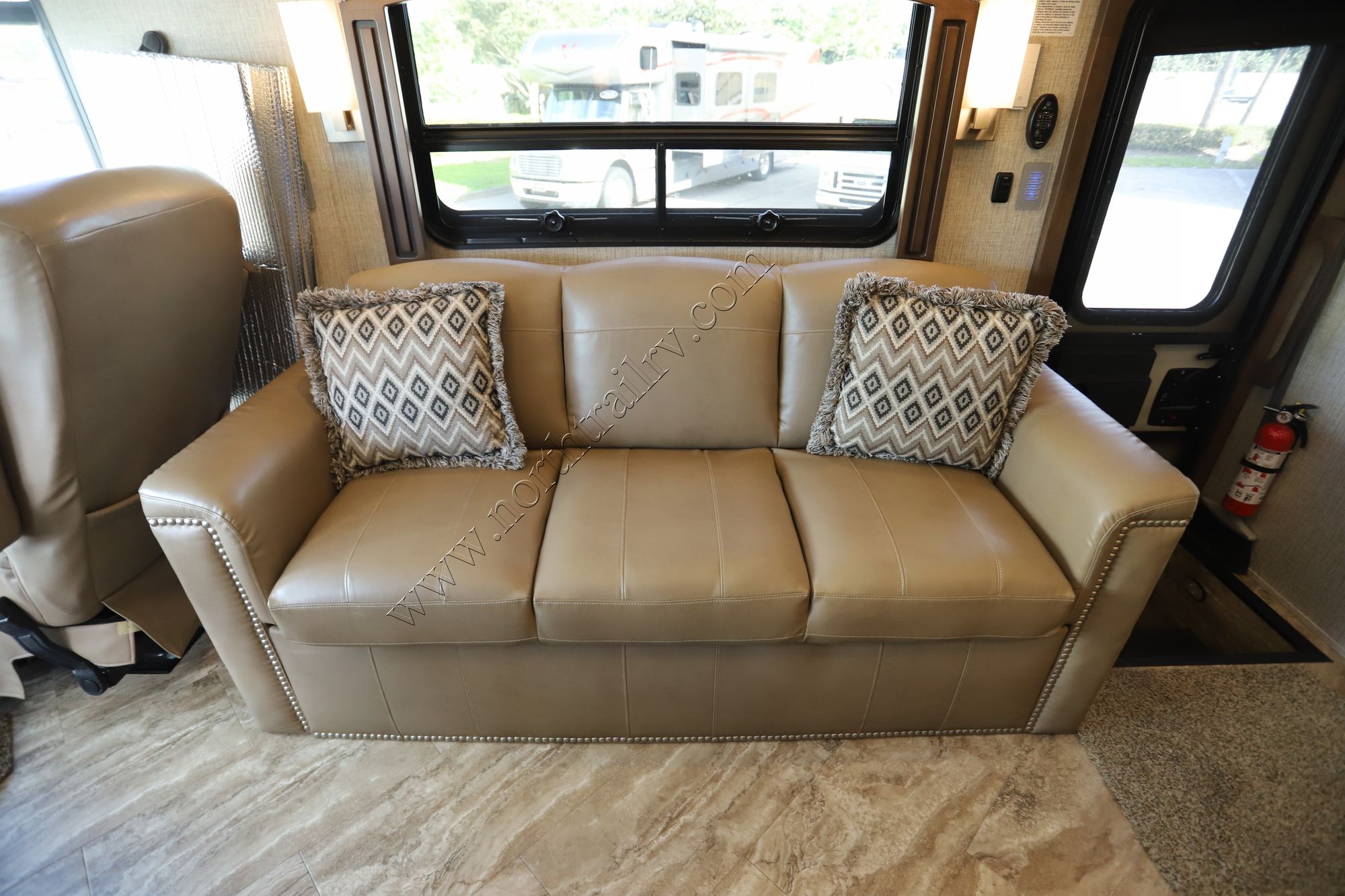 Used 2020 Newmar Canyon Star 3927 Class A  For Sale