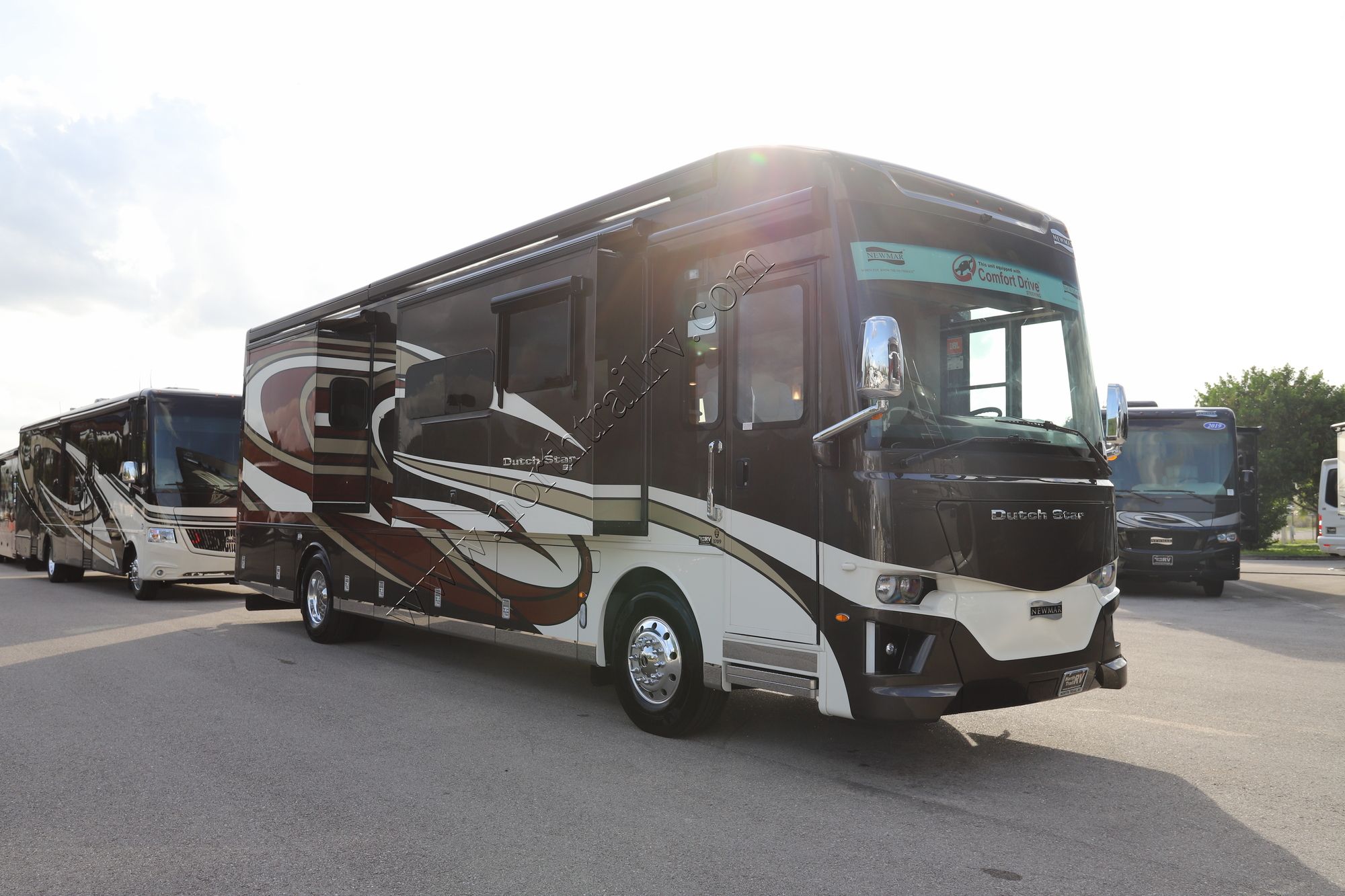 New 2022 Newmar Dutch Star 3709 Class A  For Sale