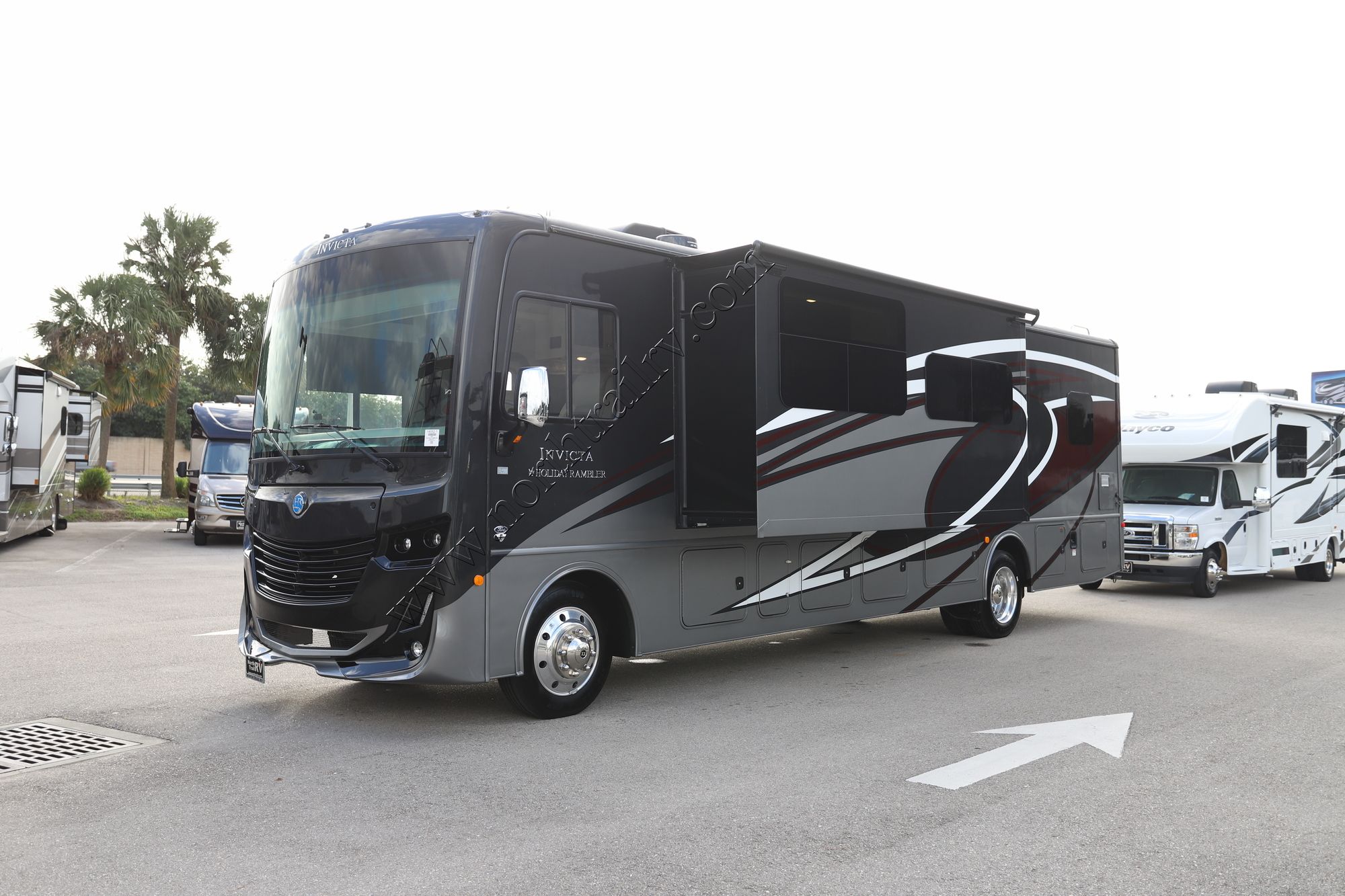 Used 2021 Holiday Rambler Invicta 34MB Class A  For Sale