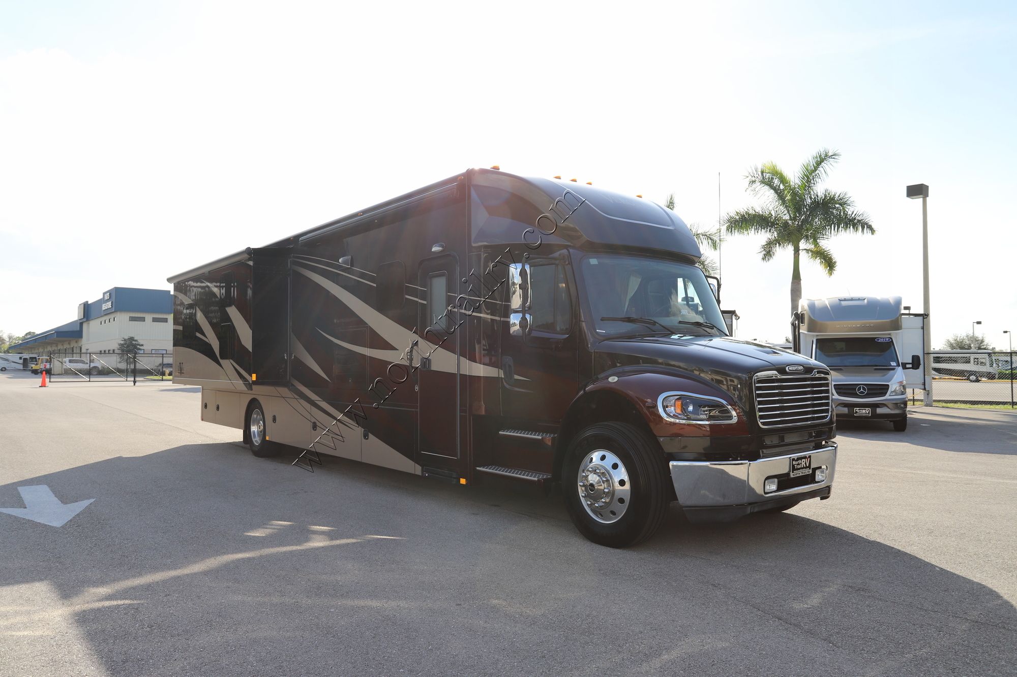 Used 2020 Renegade Rv Verona 40VBH Super C  For Sale