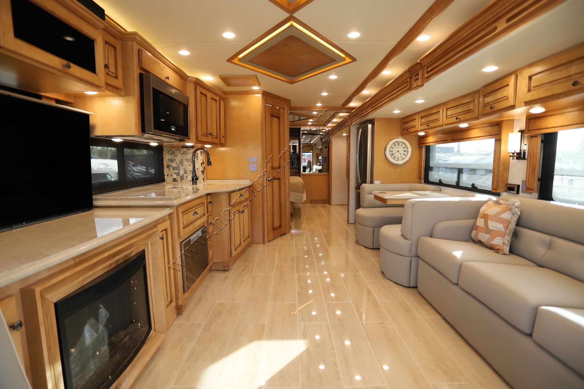 New 2022 Newmar Dutch Star 3709 Class A  For Sale