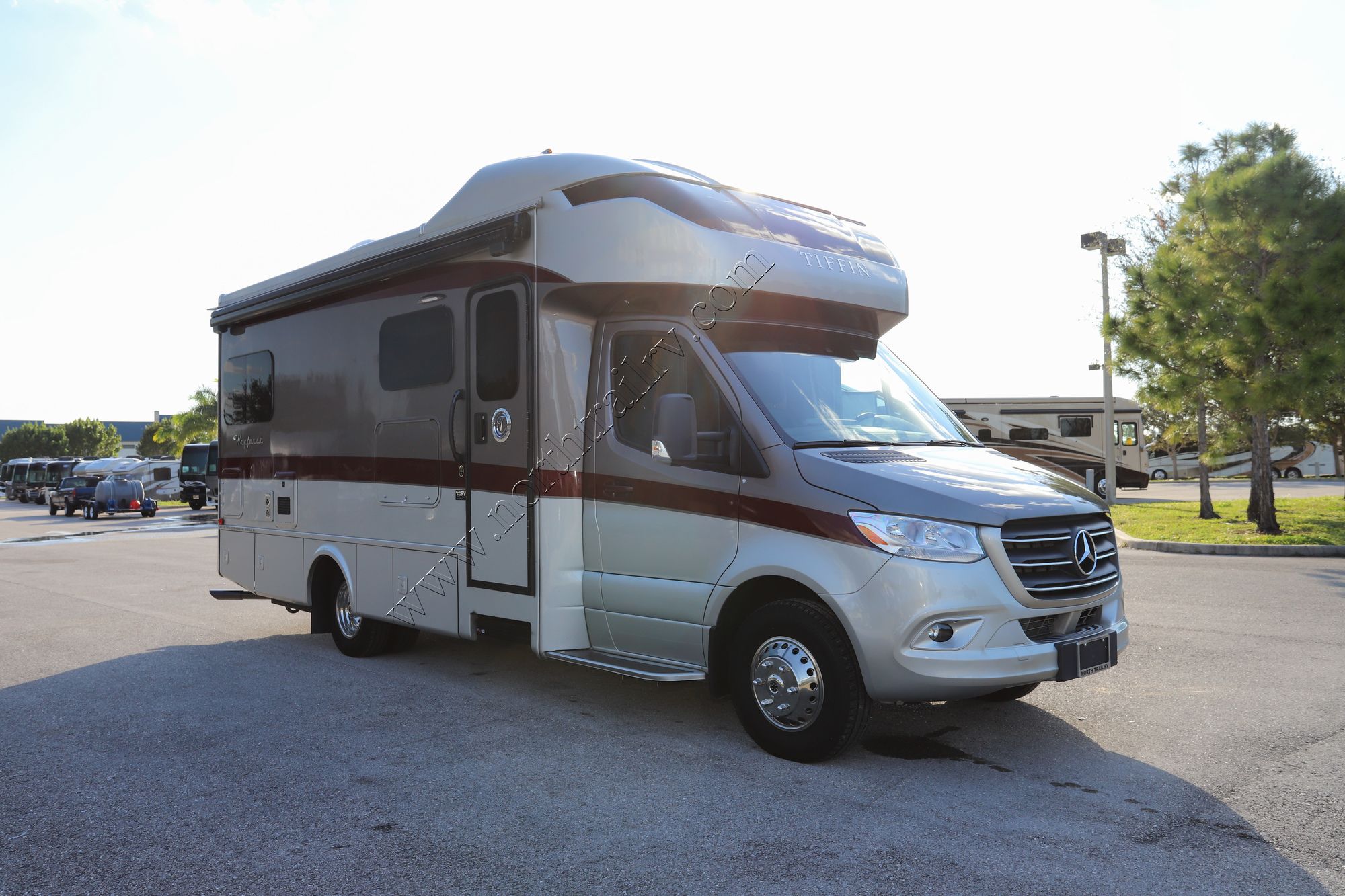 Used 2020 Tiffin Motor Homes Wayfarer 24TW Class C  For Sale