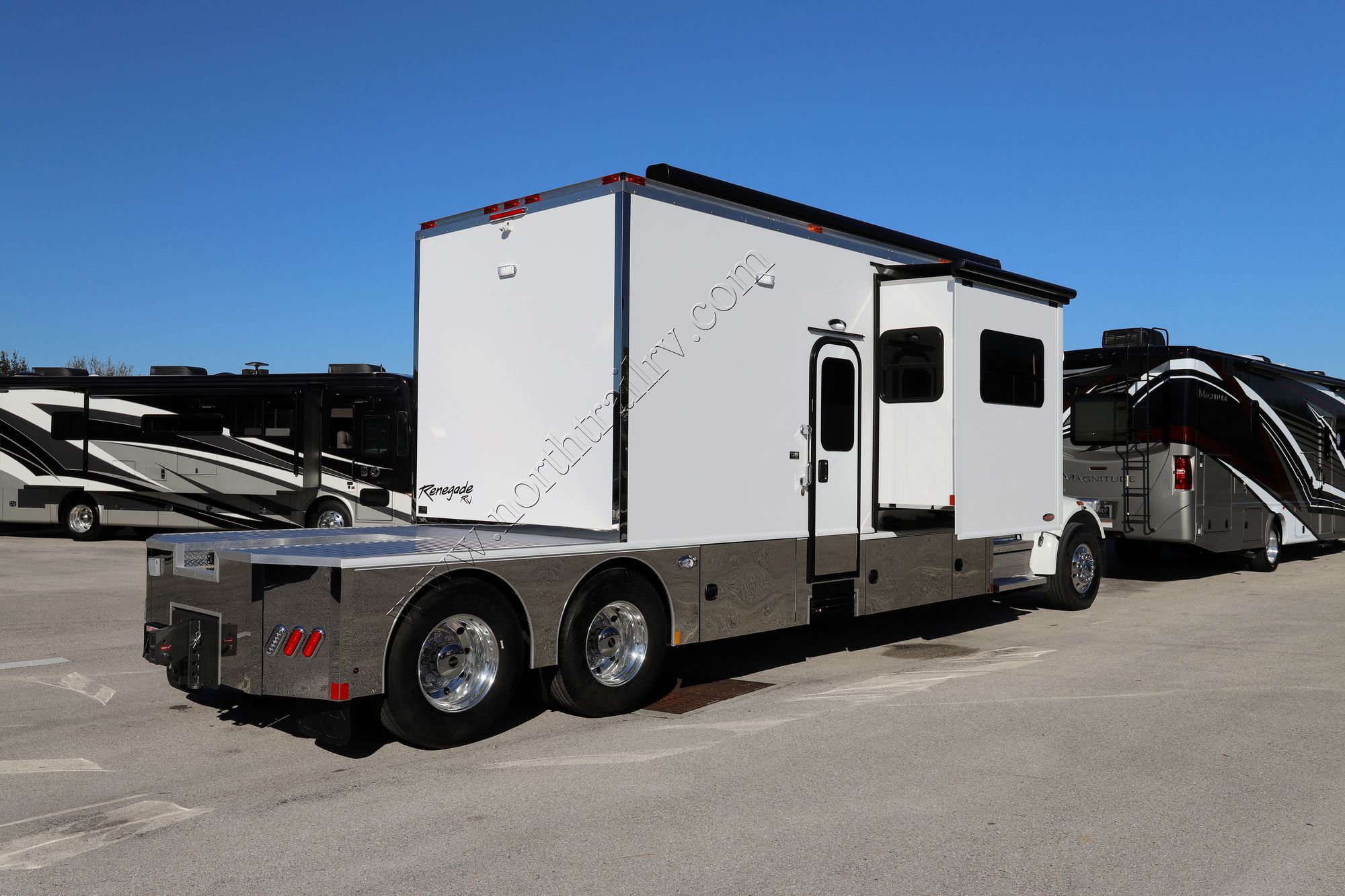 Used 2022 Renegade Rv Classic CS170 Super C  For Sale