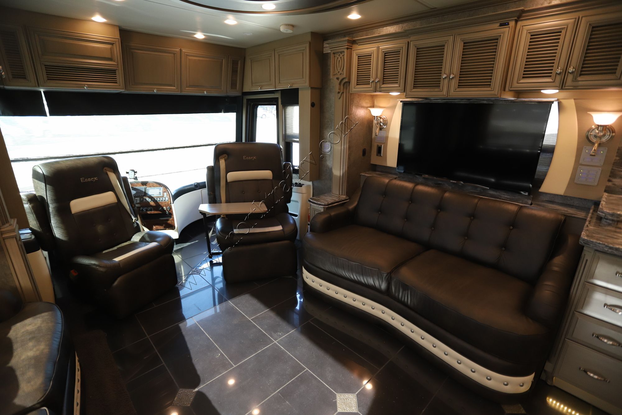 Used 2014 Newmar Essex 4553 Class A  For Sale