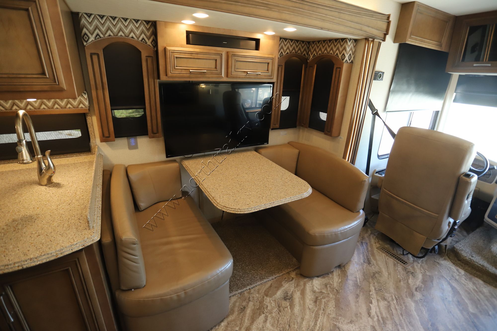 Used 2019 Newmar Canyon Star 3723 Class A  For Sale