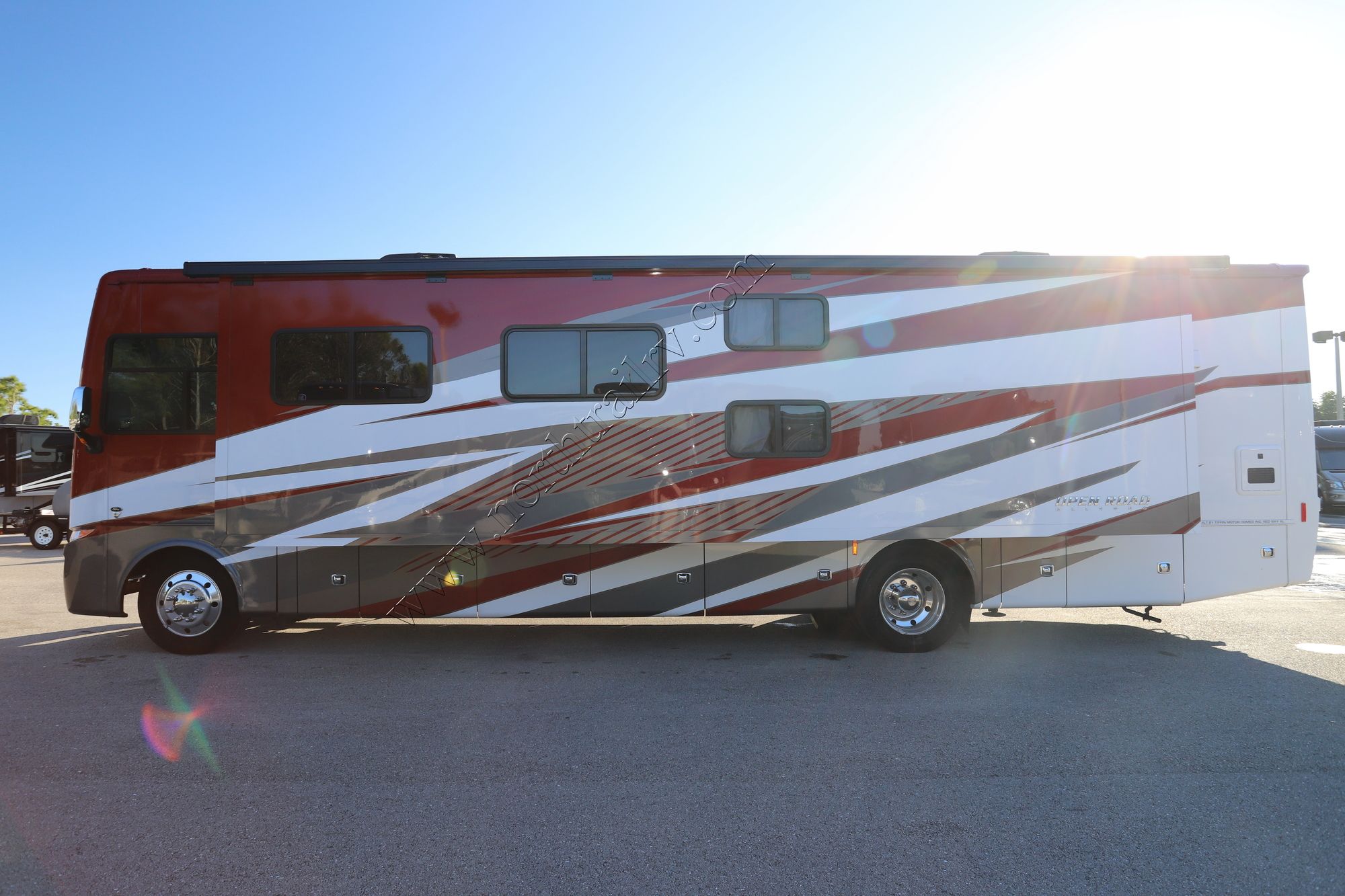 Used 2022 Tiffin Motor Homes Allegro 36UA Class A  For Sale