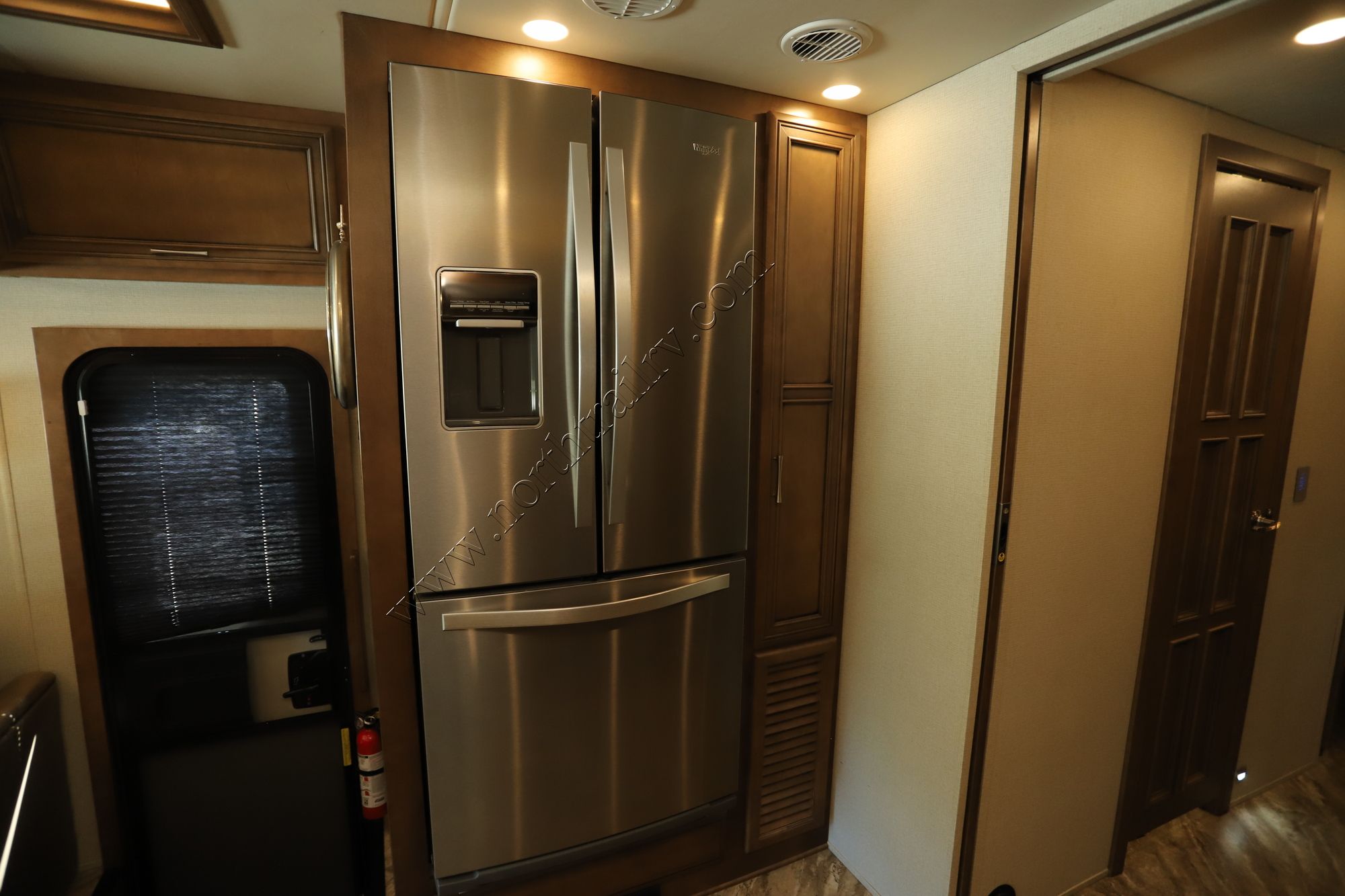 Used 2019 Newmar Canyon Star 3723 Class A  For Sale