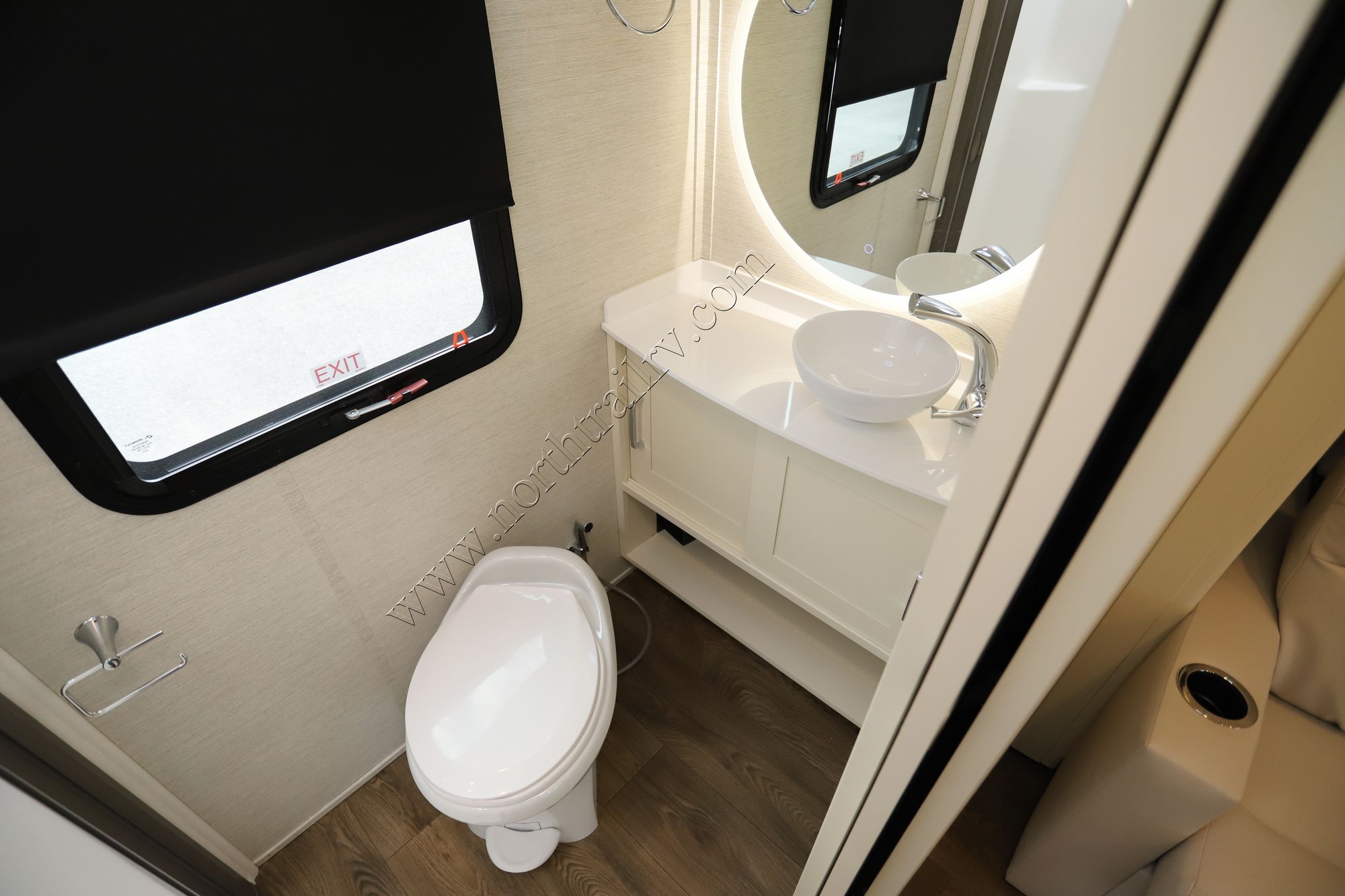 Used 2021 Tiffin Motor Homes Wayfarer 25RW Class C  For Sale