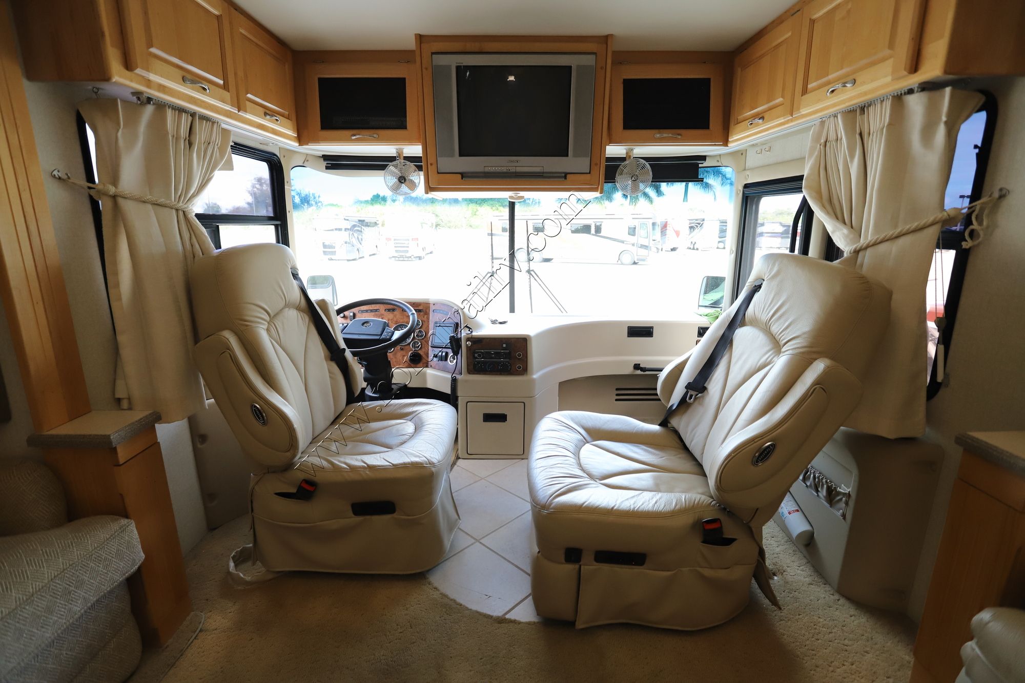 Used 2004 Holiday Rambler Scepter 40 Class A  For Sale