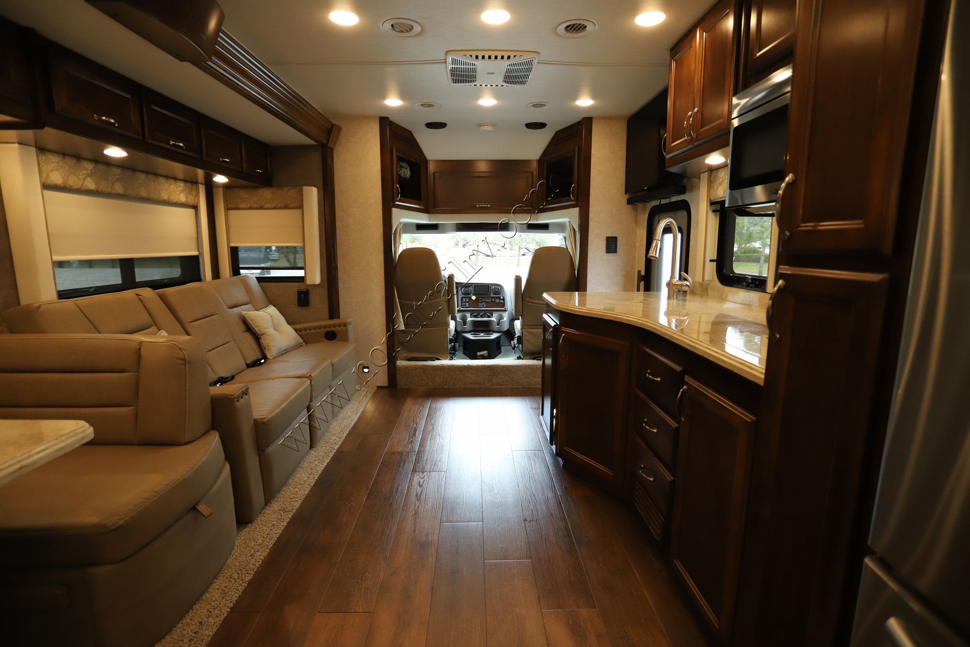 Used 2020 Renegade Rv Verona 36VSB Super C  For Sale