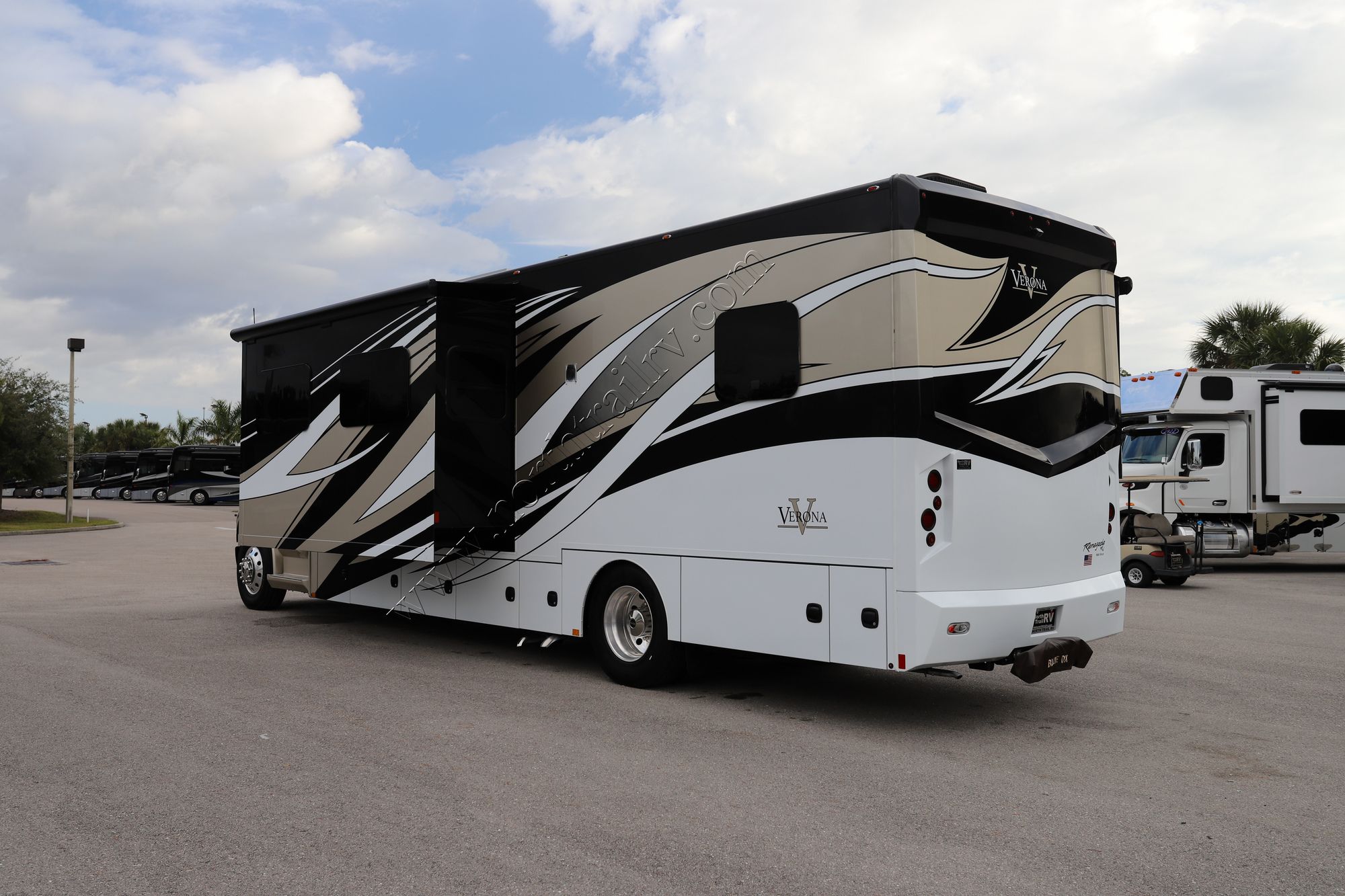 Used 2020 Renegade Rv Verona 36VSB Super C  For Sale