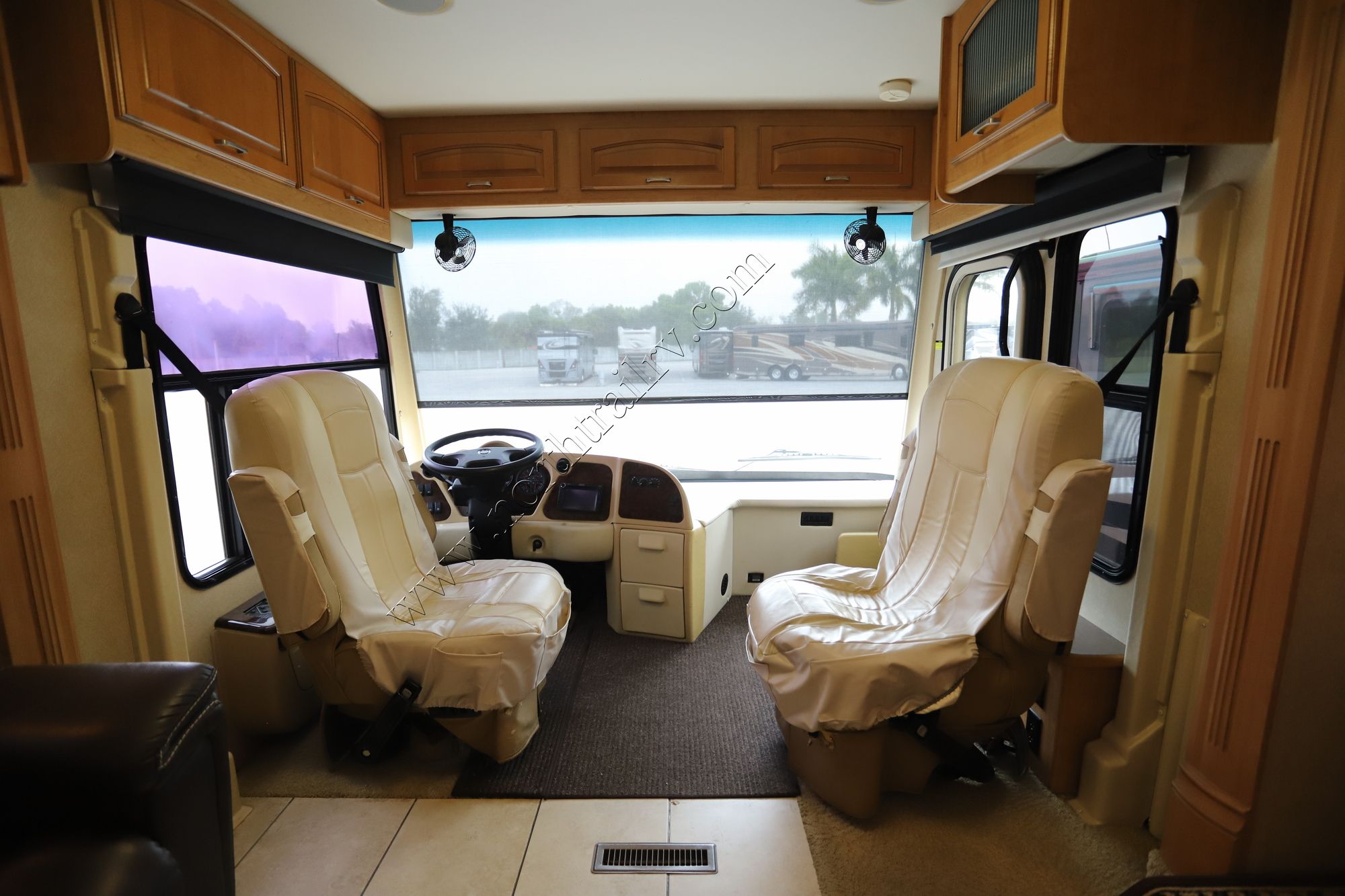 Used 2010 Damon Astoria 3650 Class A  For Sale