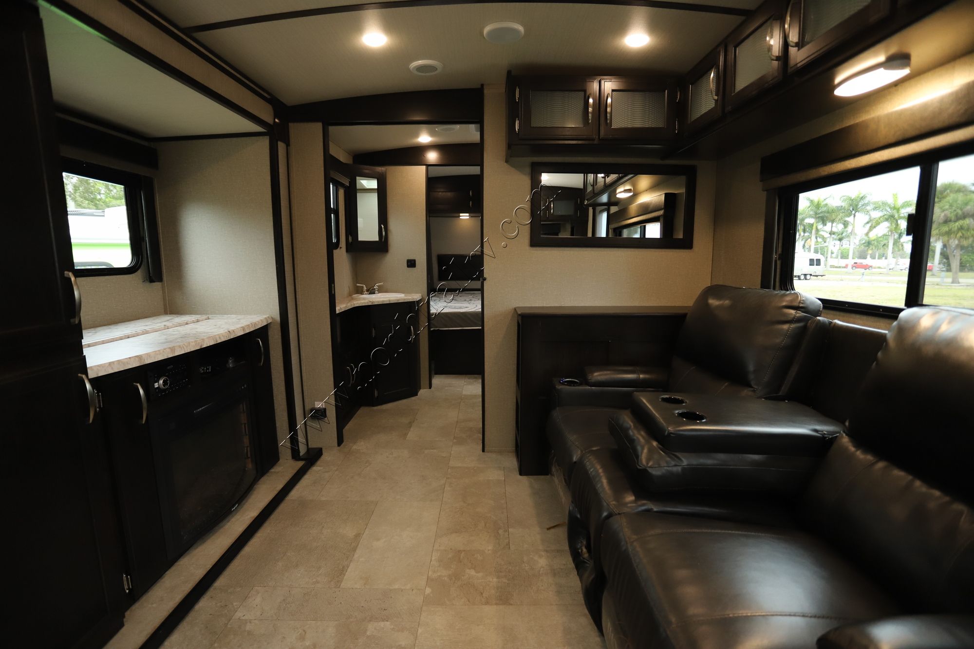 Used 2019 Grand Design Imagine 2250RK Travel Trailer  For Sale