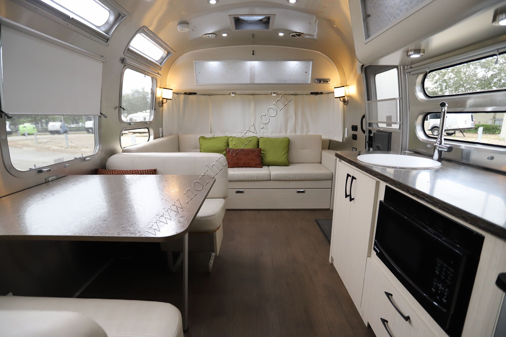 Used 2018 Airstream Intl Serenity 30 TWINS Travel Trailer  For Sale