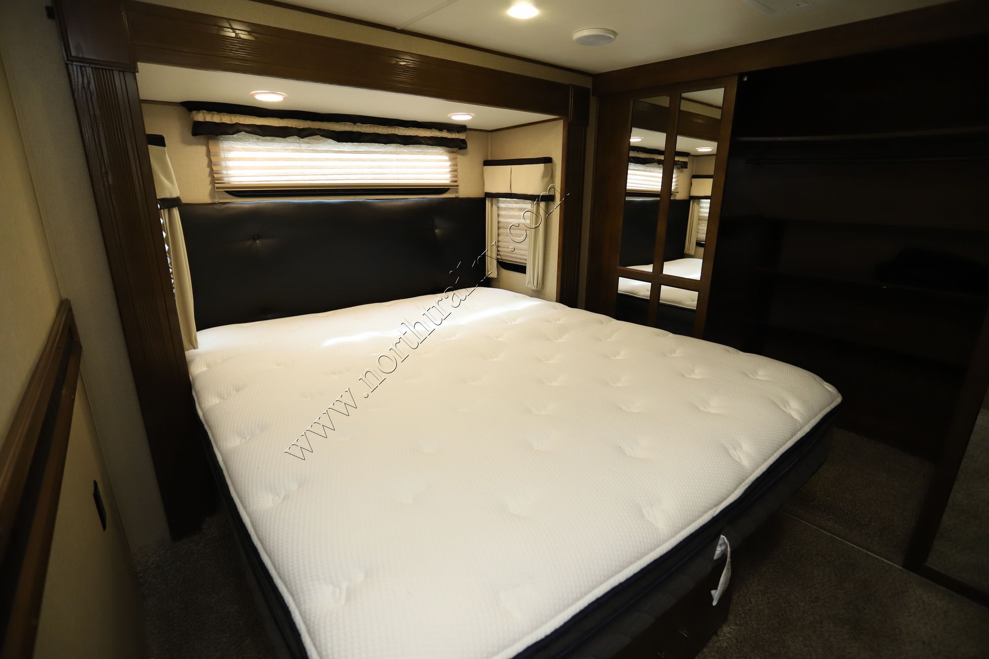 Used 2015 Grand Design Momentum 380TH Fifth Wheel  For Sale