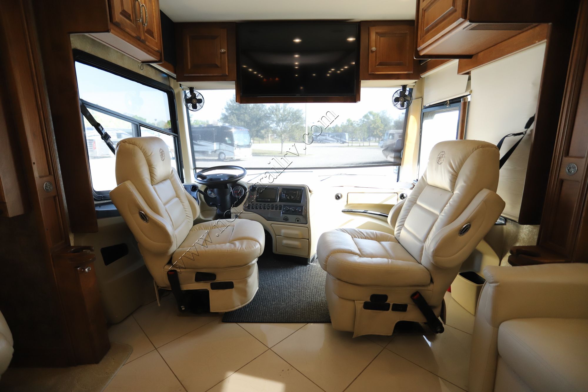 Used 2011 Tiffin Motor Homes Phaeton 40QTH Class A  For Sale