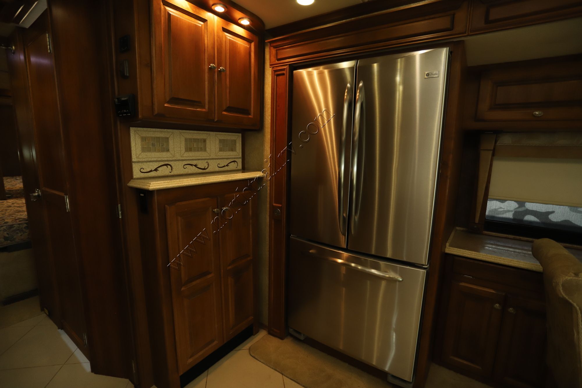 Used 2011 Tiffin Motor Homes Phaeton 40QTH Class A  For Sale