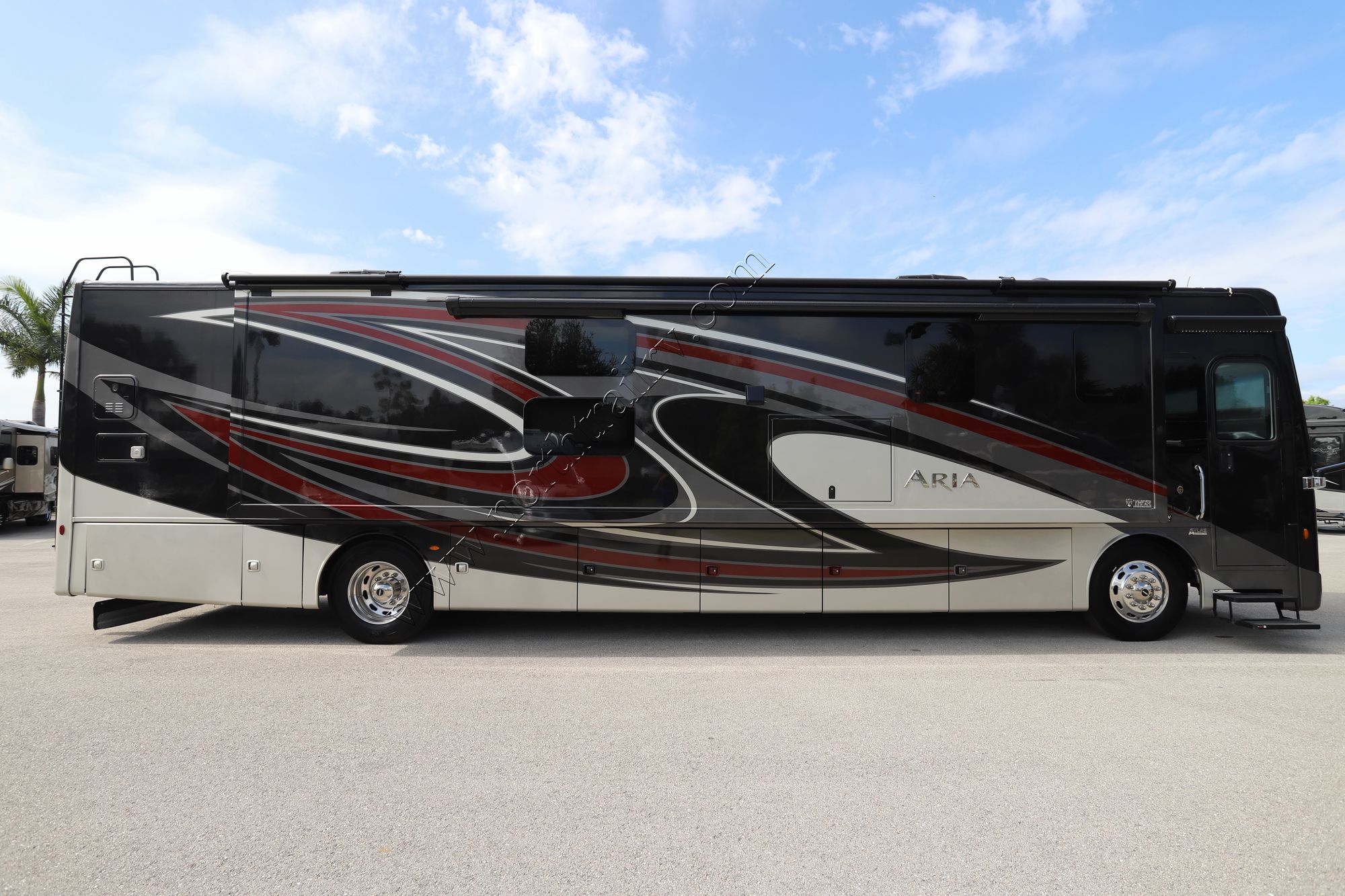 Used 2021 Thor Aria 4000 Class A  For Sale