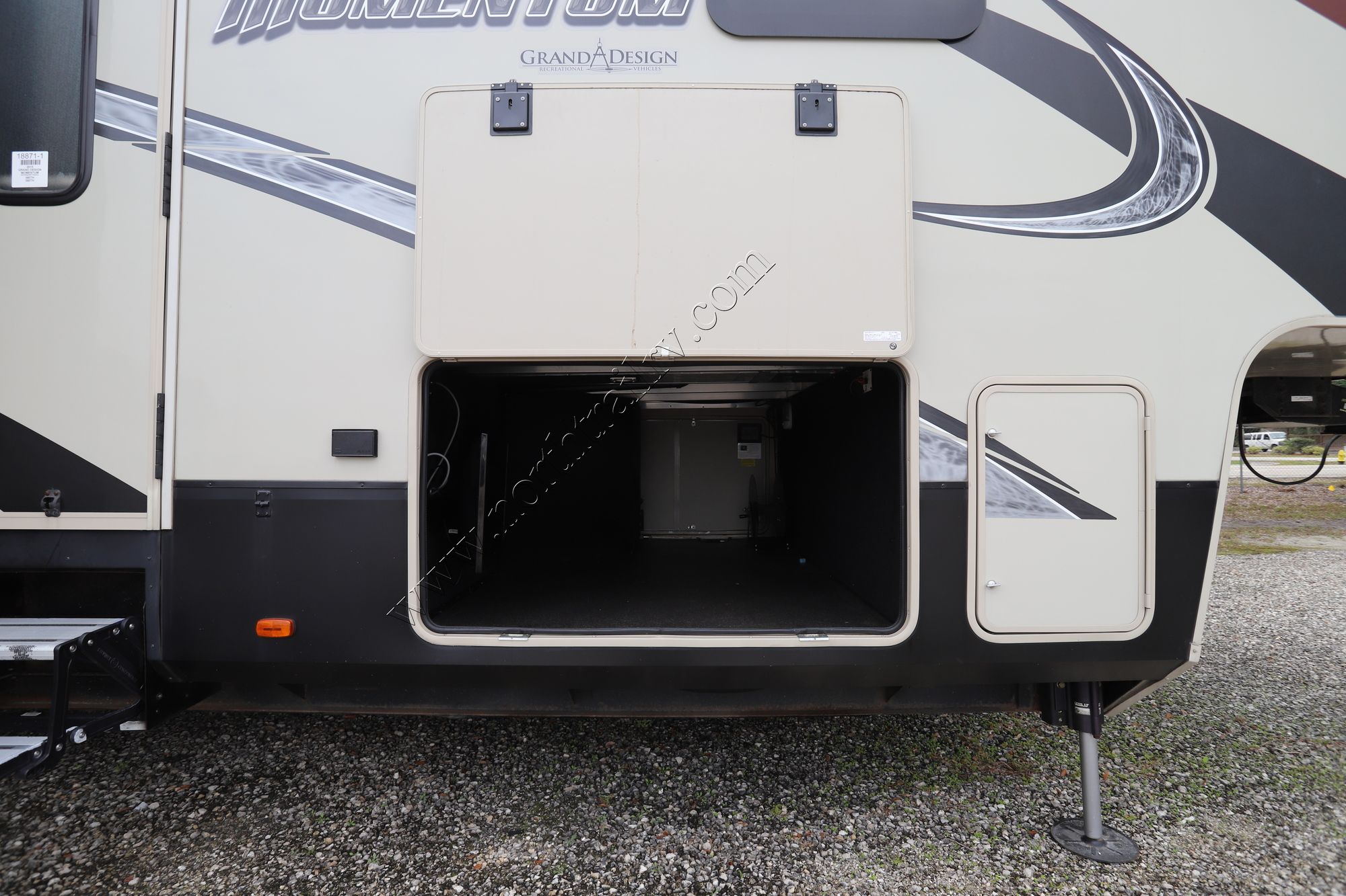 Used 2015 Grand Design Momentum 380TH Fifth Wheel  For Sale