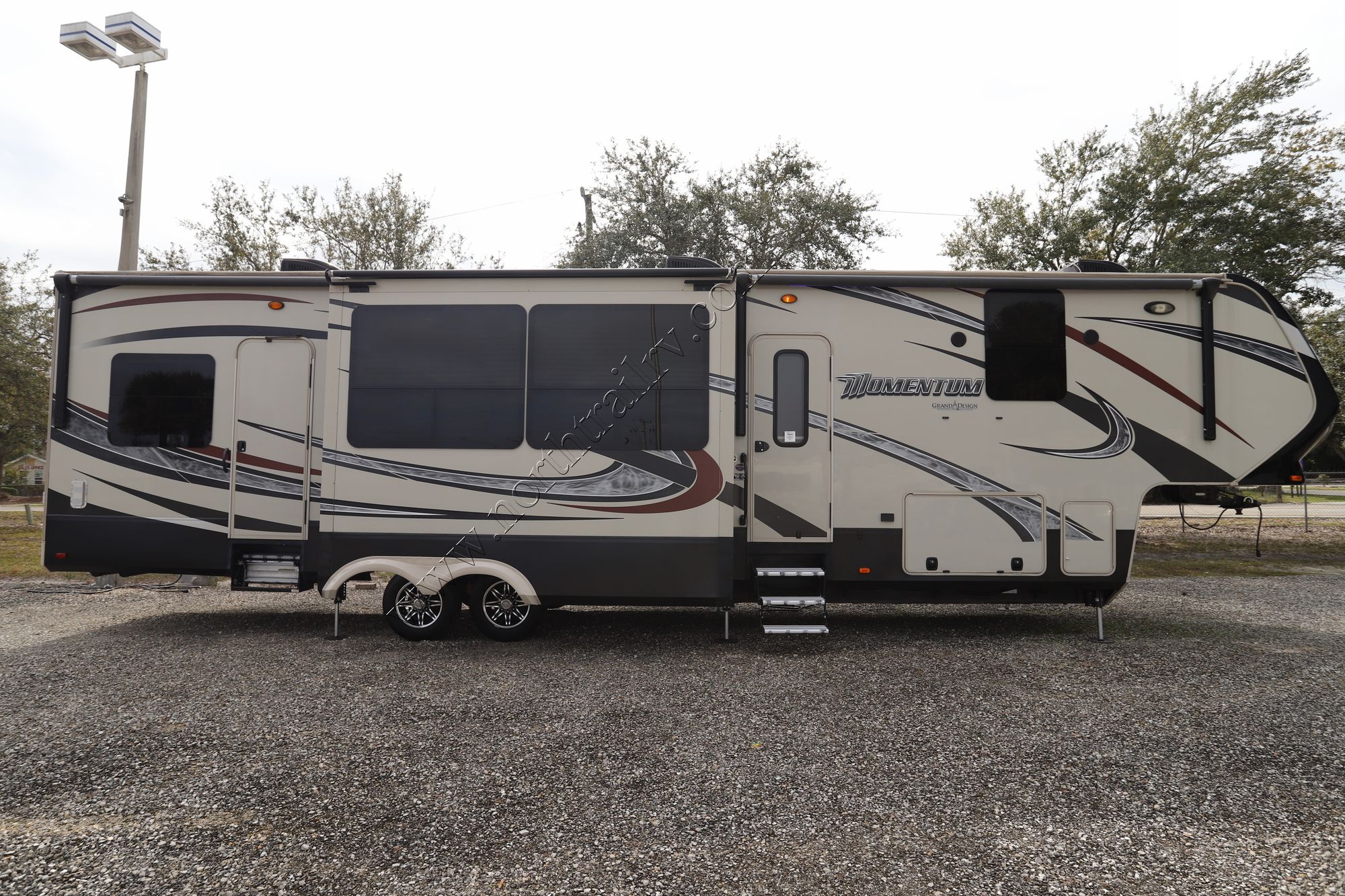 Used 2015 Grand Design Momentum 380TH Fifth Wheel  For Sale