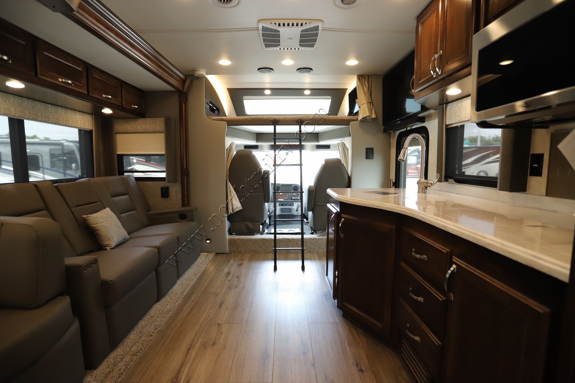 New 2022 Renegade Rv Verona 36VSB Super C  For Sale