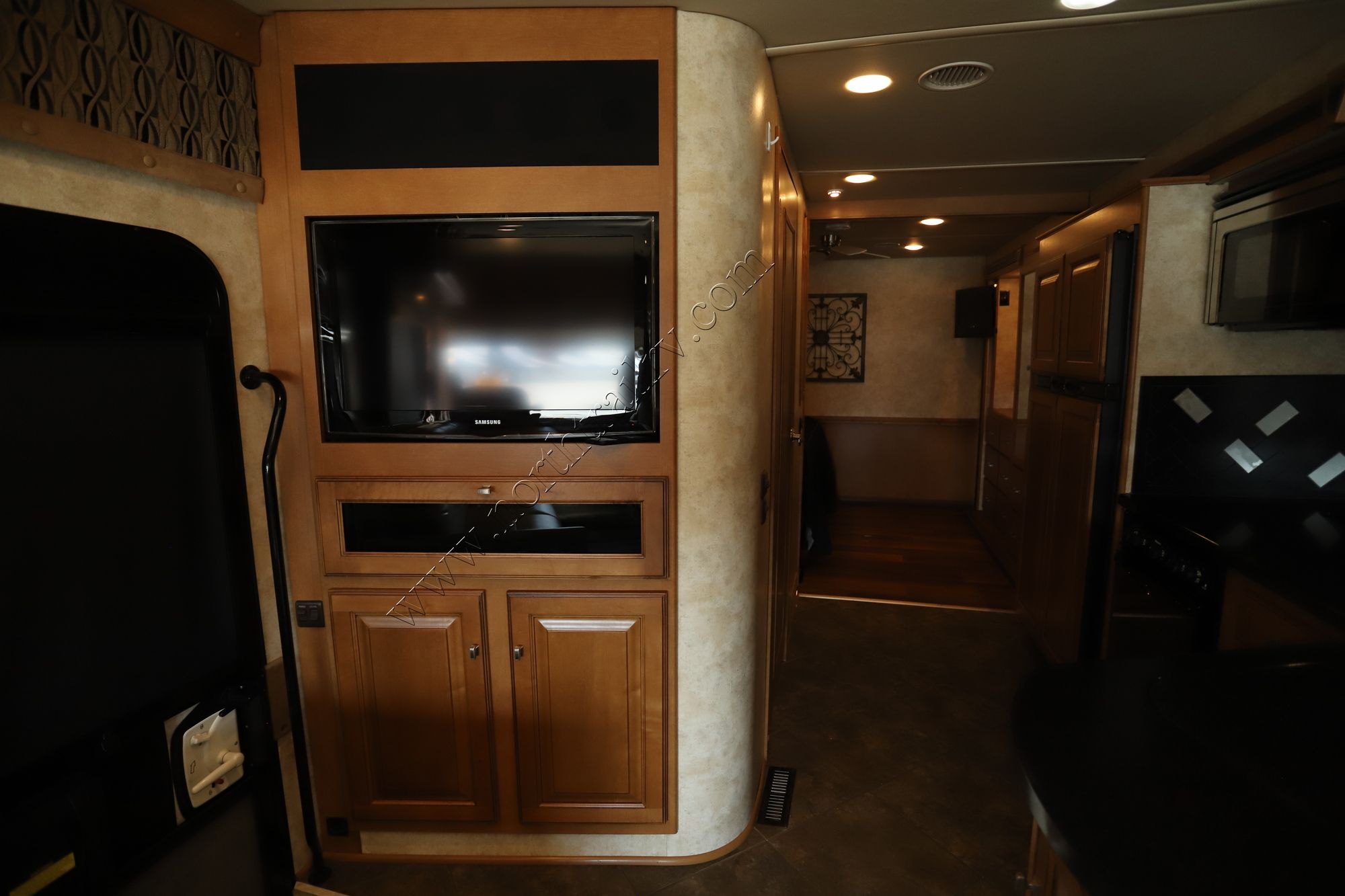 Used 2012 Itasca Suncruiser 32H Class A  For Sale