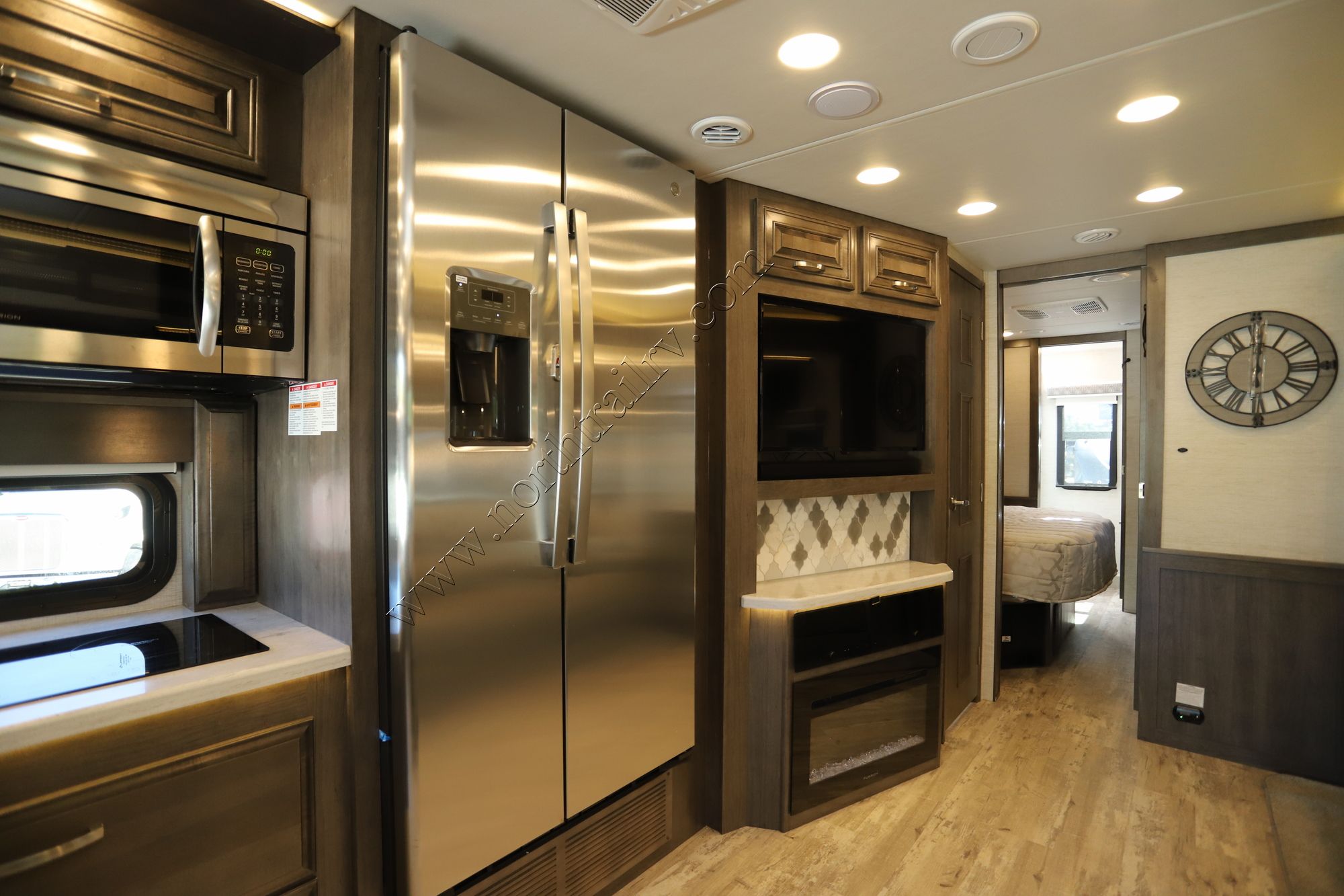 New 2022 Jayco Seneca 37K Super C  For Sale