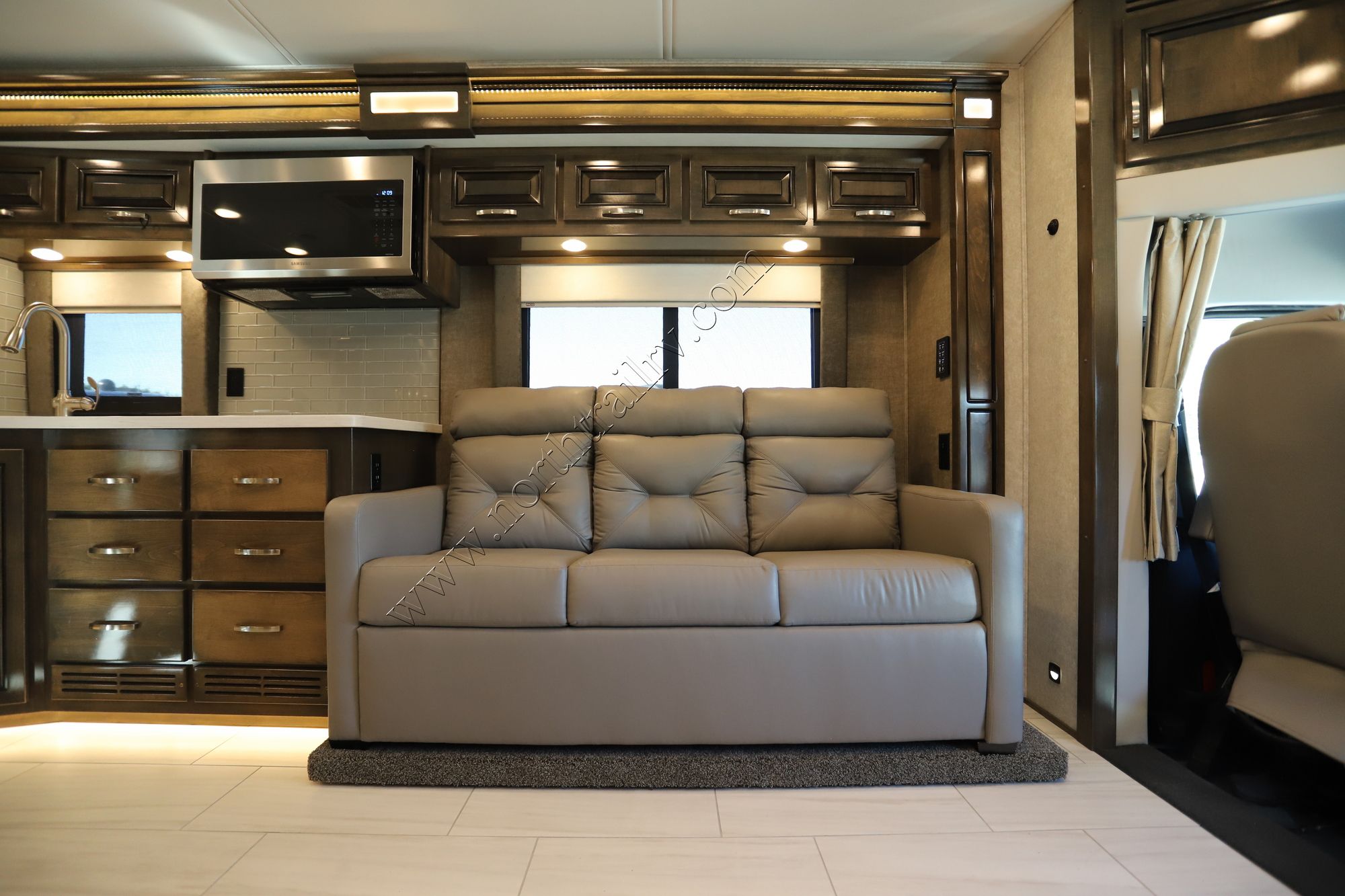 New 2022 Renegade Rv Explorer 38EMB Super C  For Sale