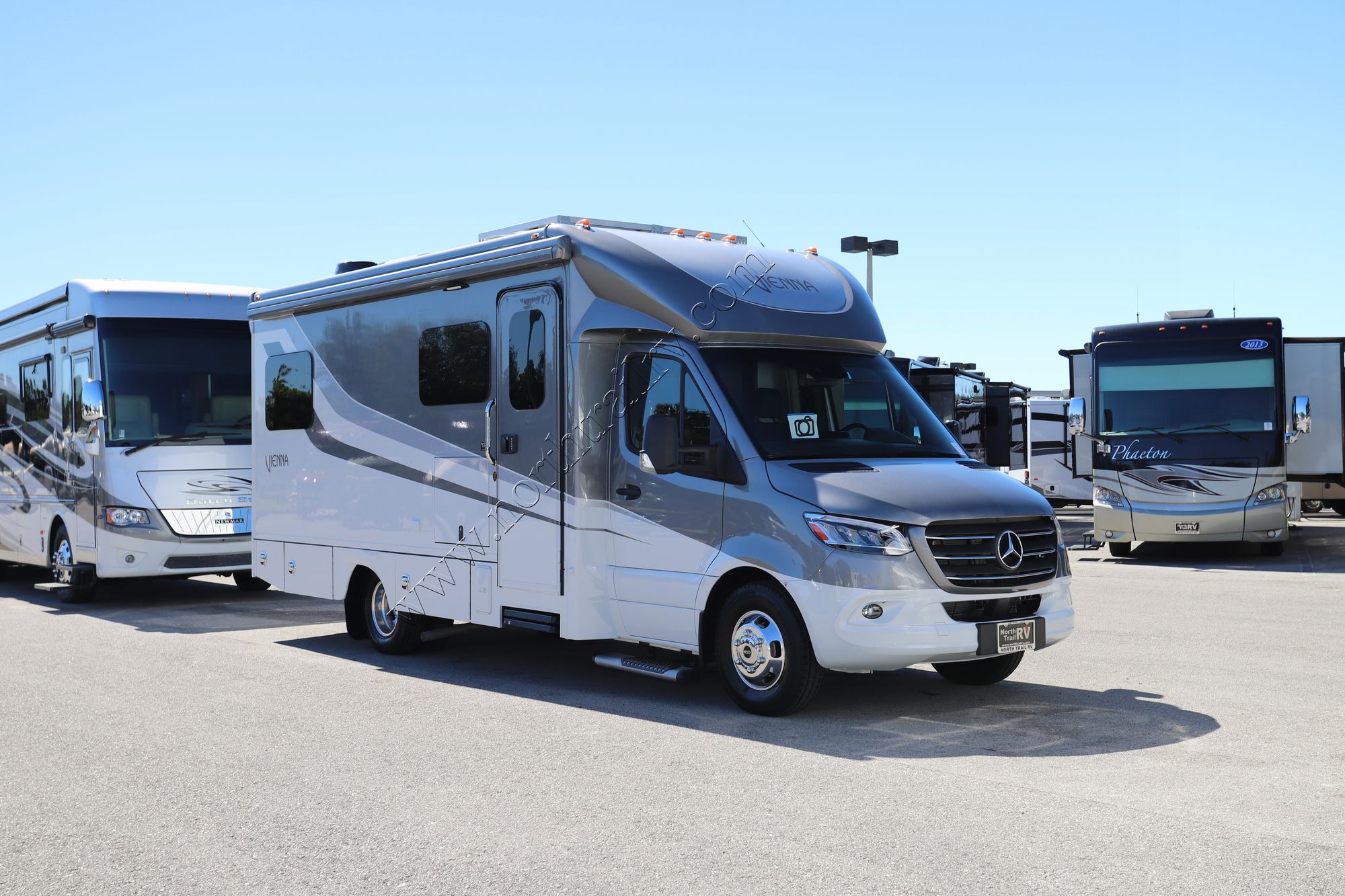 New 2022 Renegade Rv Vienna 25VTBN Class C  For Sale