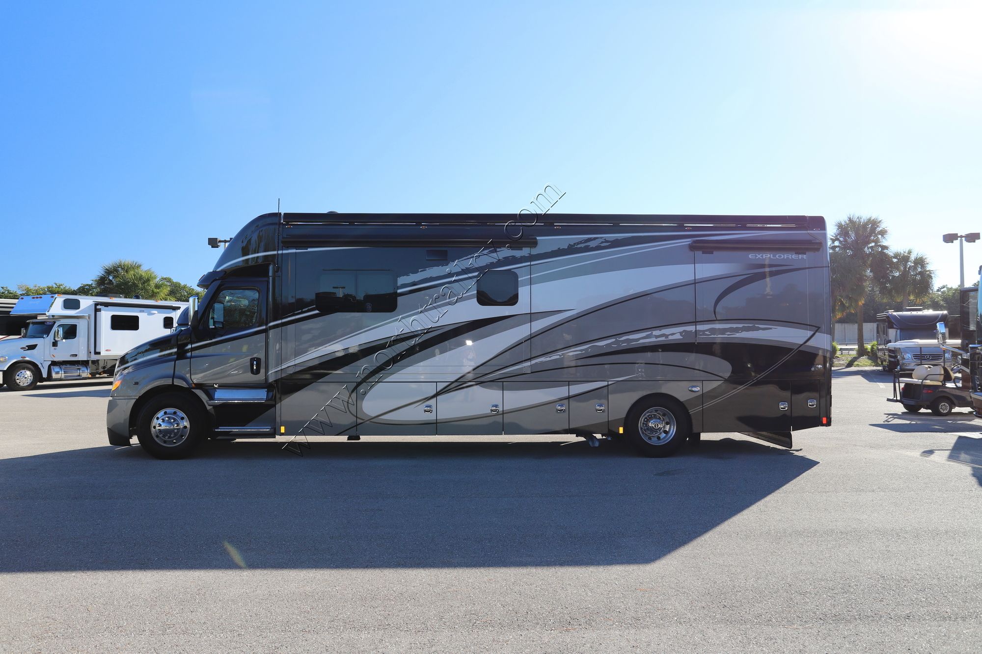 New 2022 Renegade Rv Explorer 38EMB Super C  For Sale