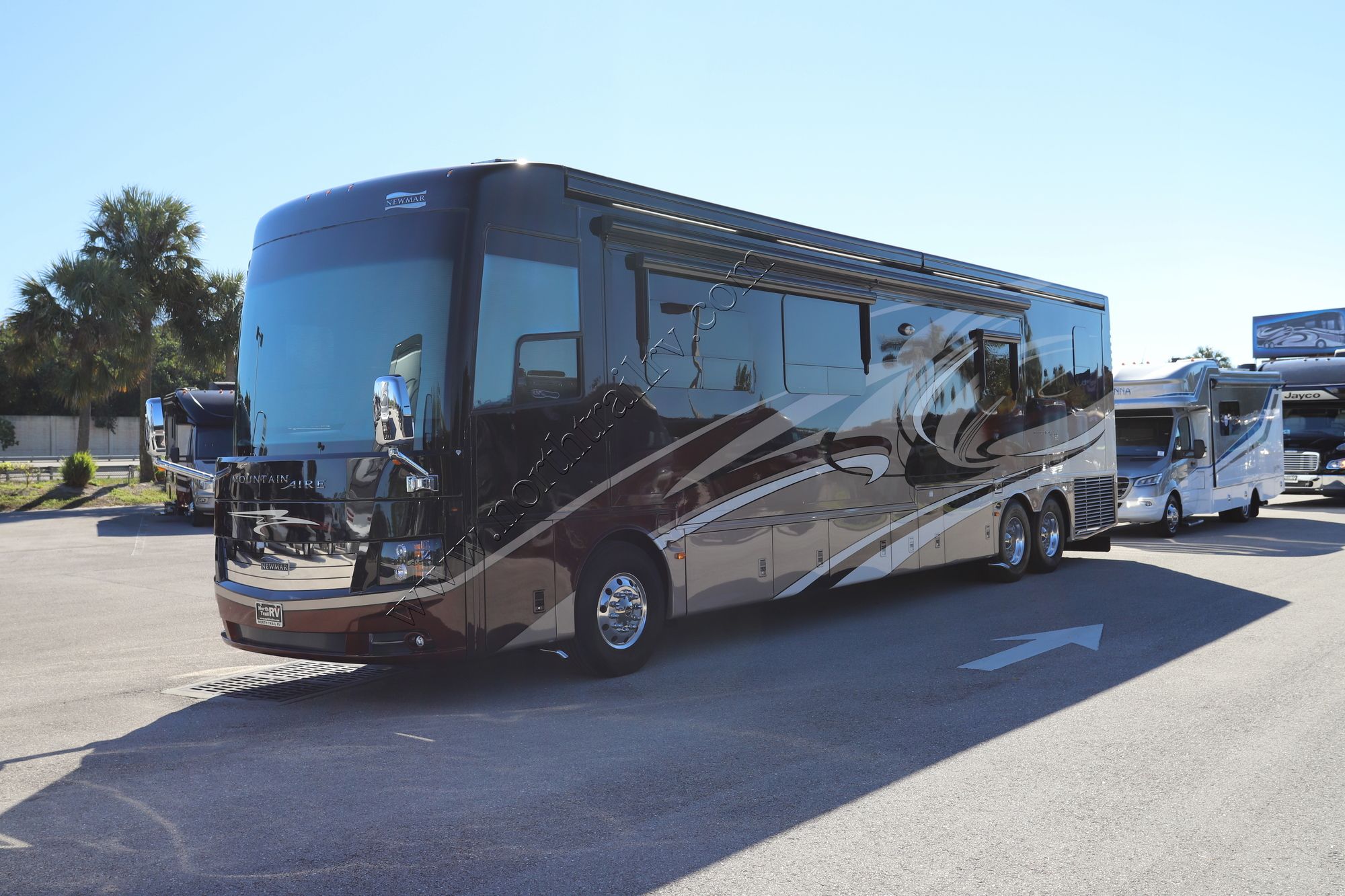 Used 2015 Newmar Mountain Aire 4553 Class A  For Sale