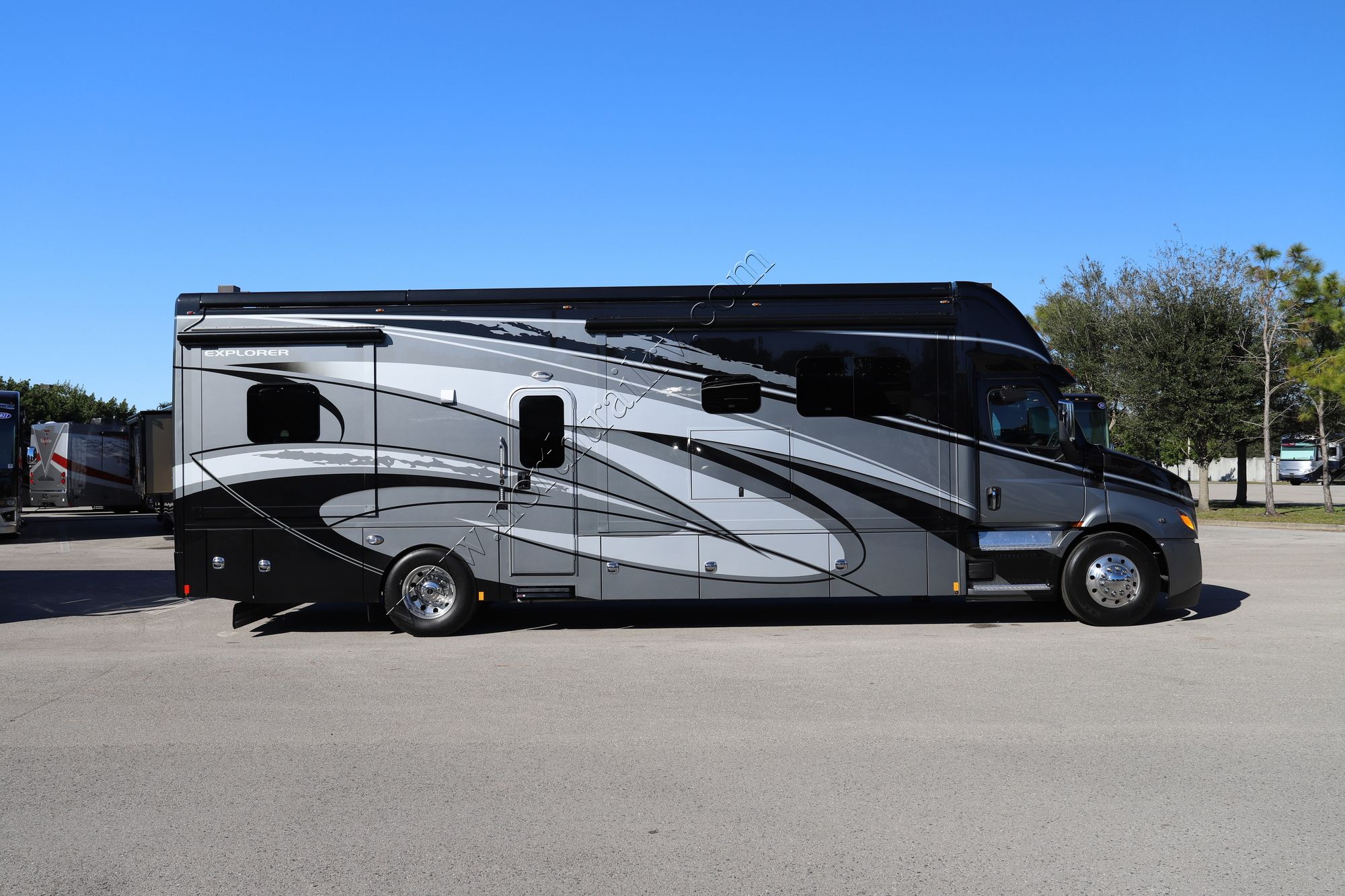 New 2022 Renegade Rv Explorer 38EMB Super C  For Sale