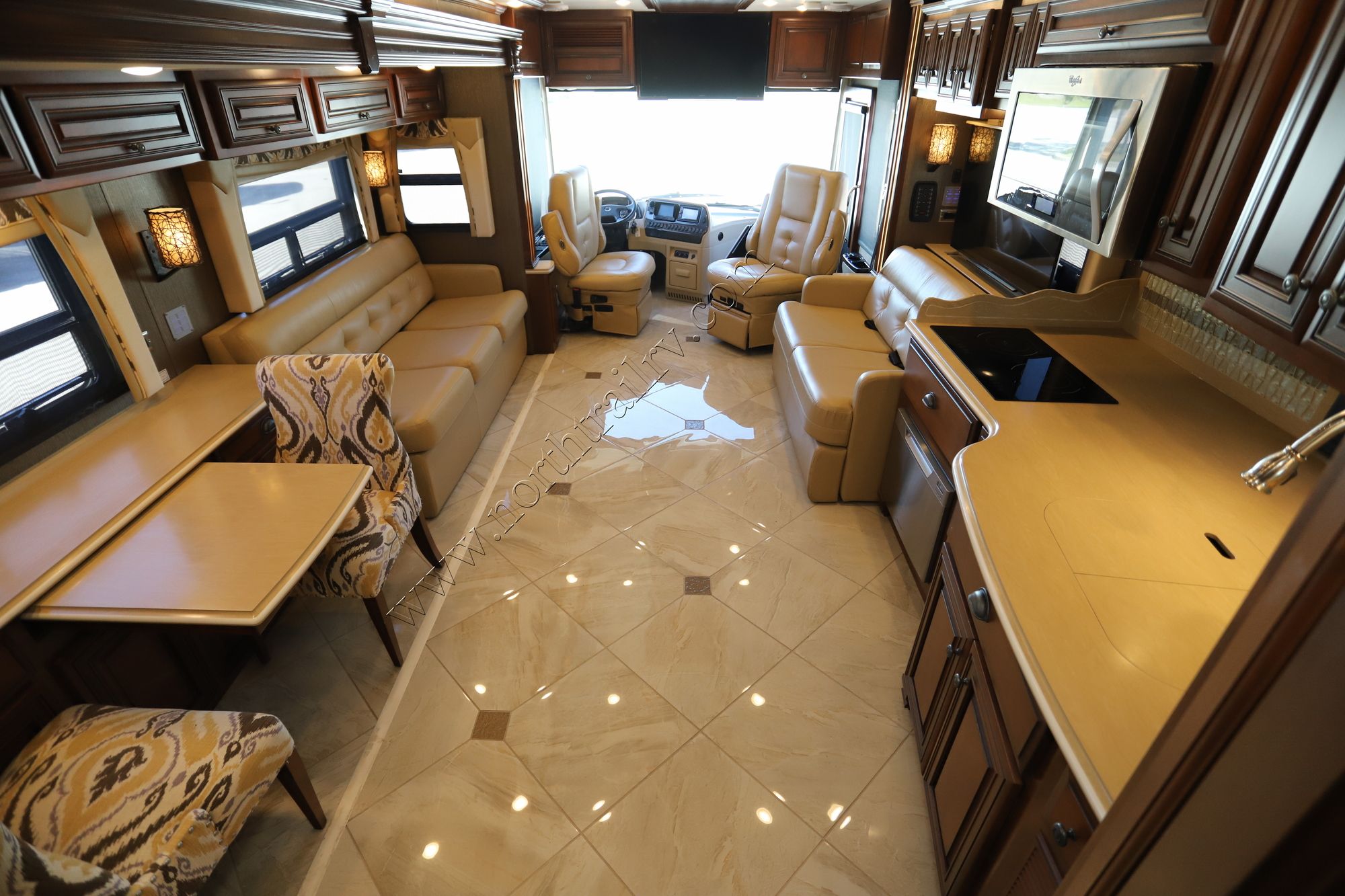 Used 2016 Newmar Dutch Star 3736 Class A  For Sale