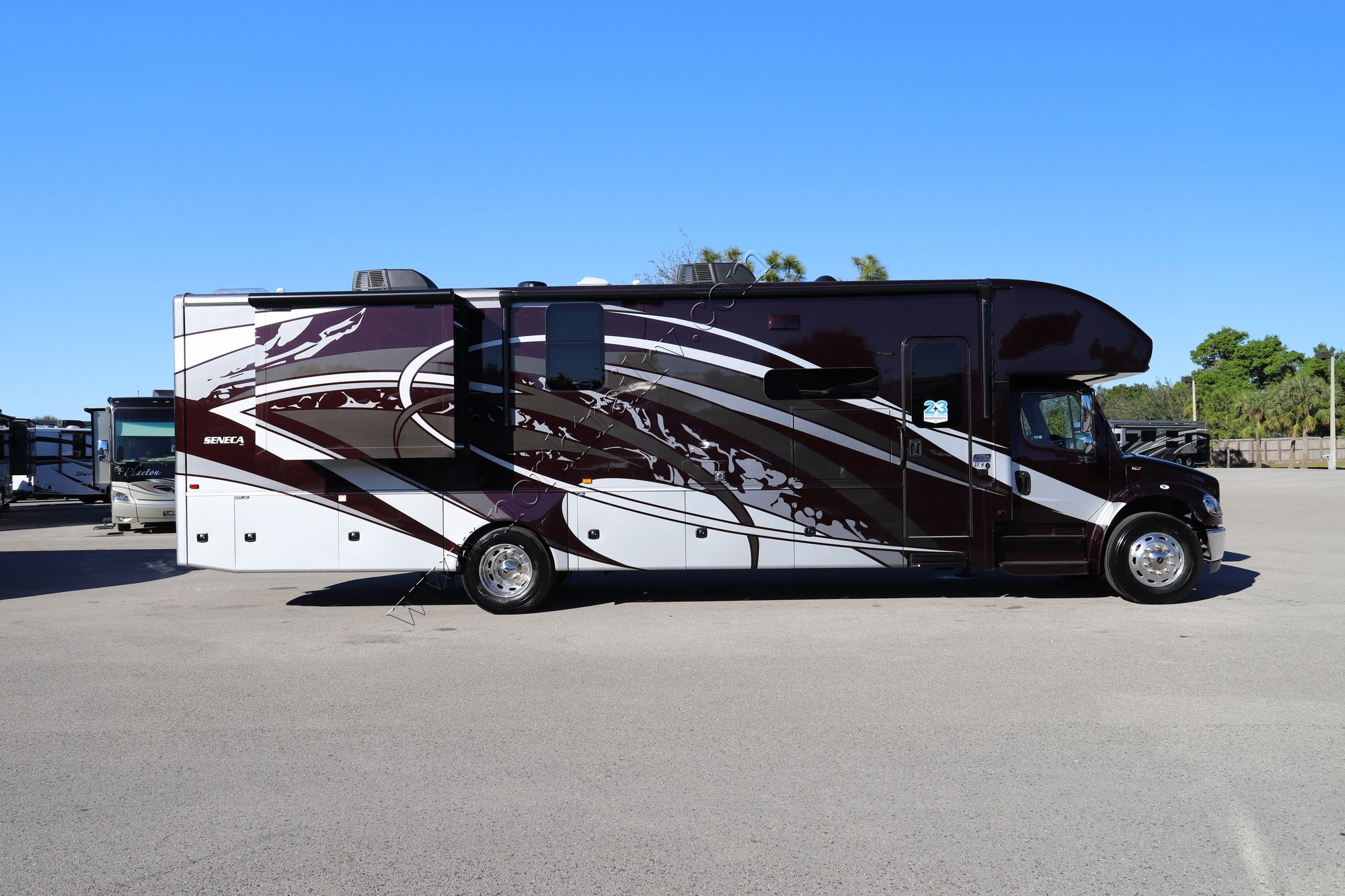 New 2022 Jayco Seneca 37K Super C  For Sale