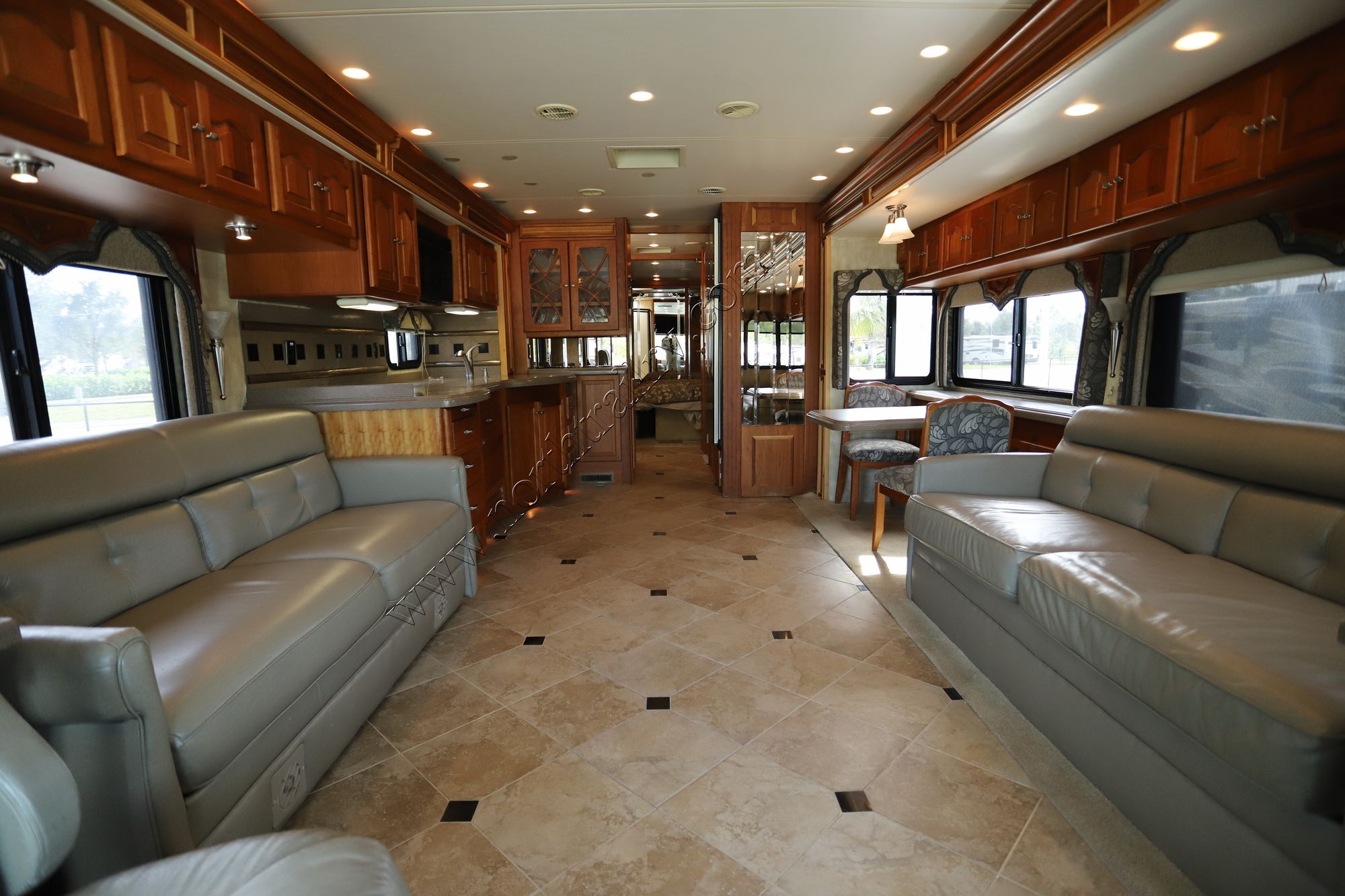 Used 2008 Tiffin Motor Homes Allegro Bus 40QSP Class A  For Sale