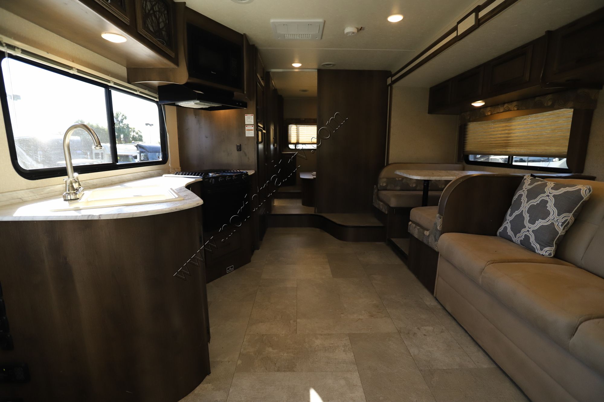 Used 2018 Coachmen Freelander 28BH Class C  For Sale