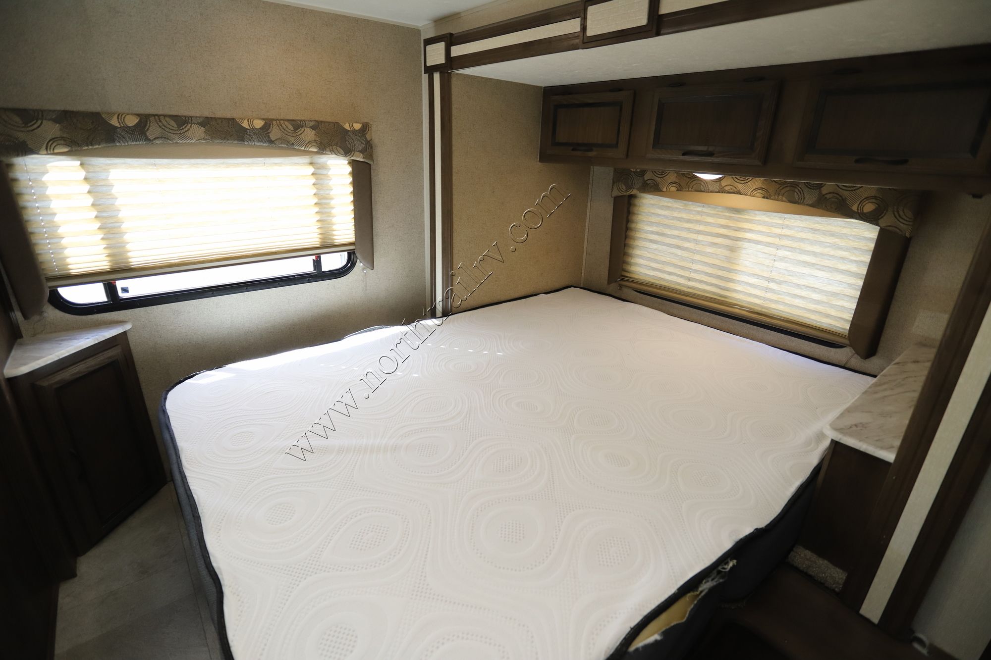 Used 2018 Coachmen Freelander 28BH Class C  For Sale