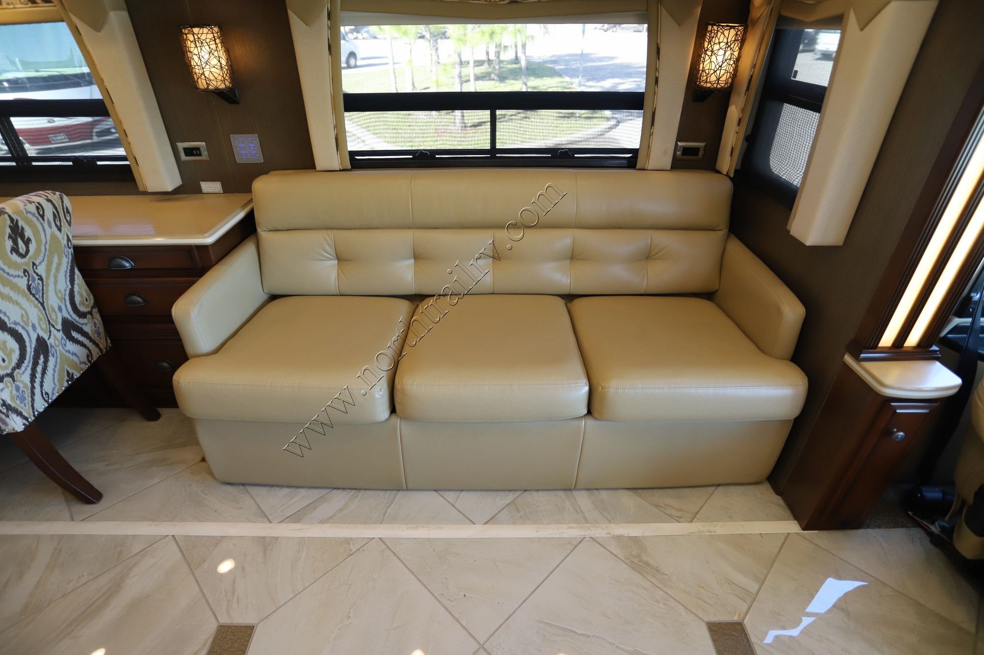 Used 2016 Newmar Dutch Star 3736 Class A  For Sale